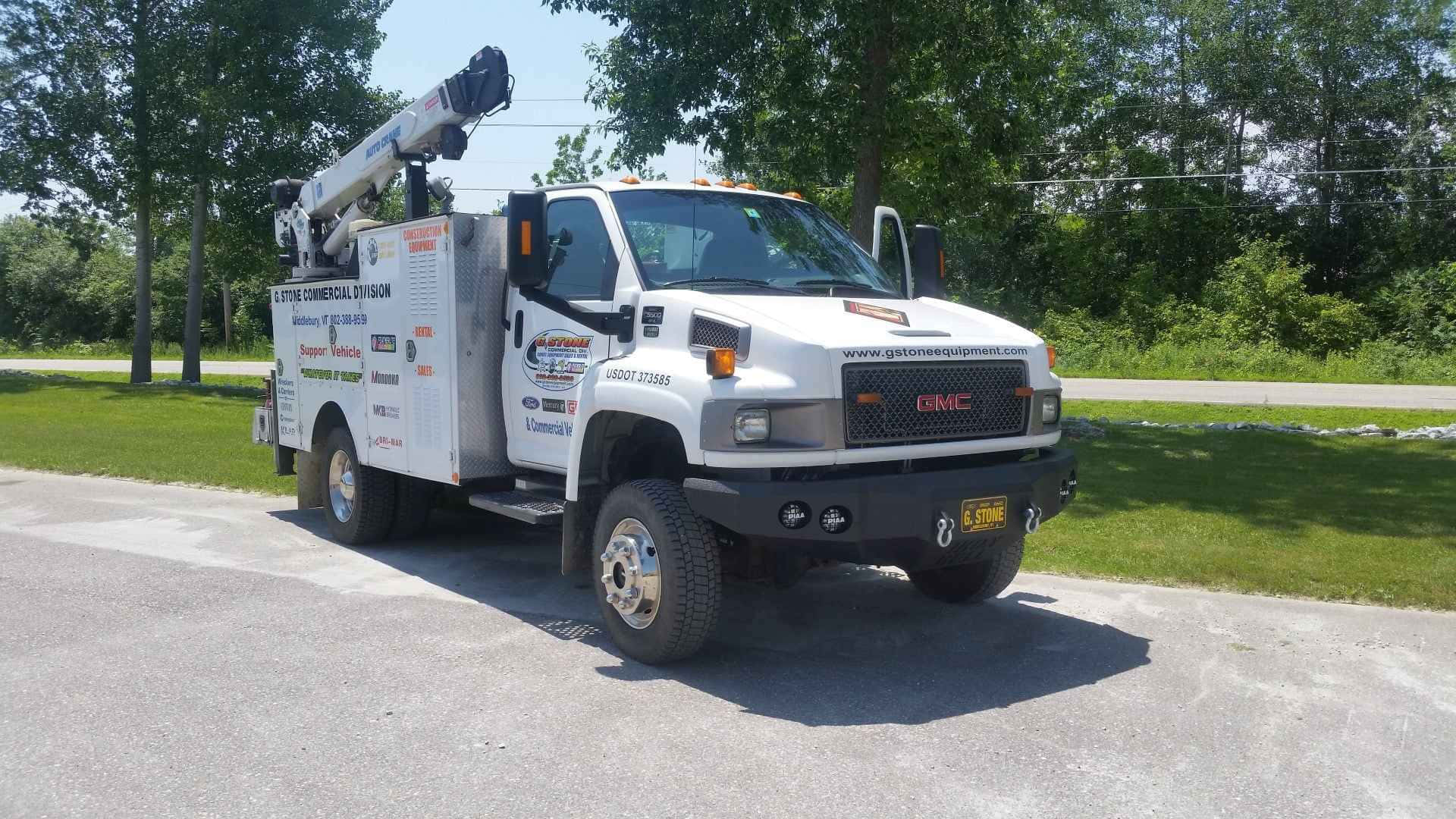 GMC Topkick, white, bucket lift, Full HD Desktop Wallpaper