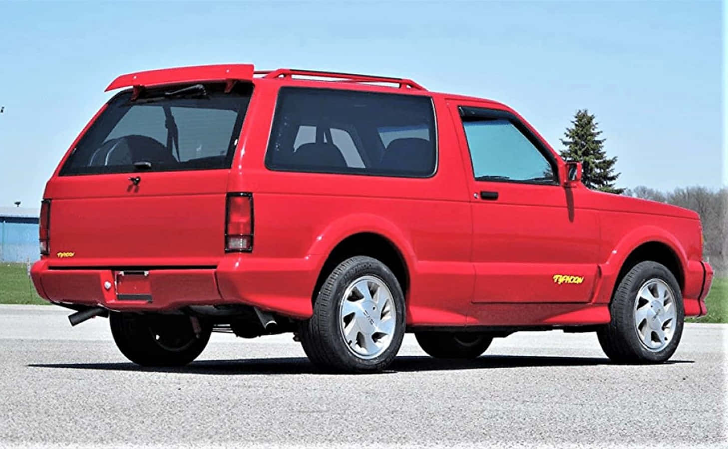 GMC Typhoon, red, asphalt, HD Desktop Wallpaper