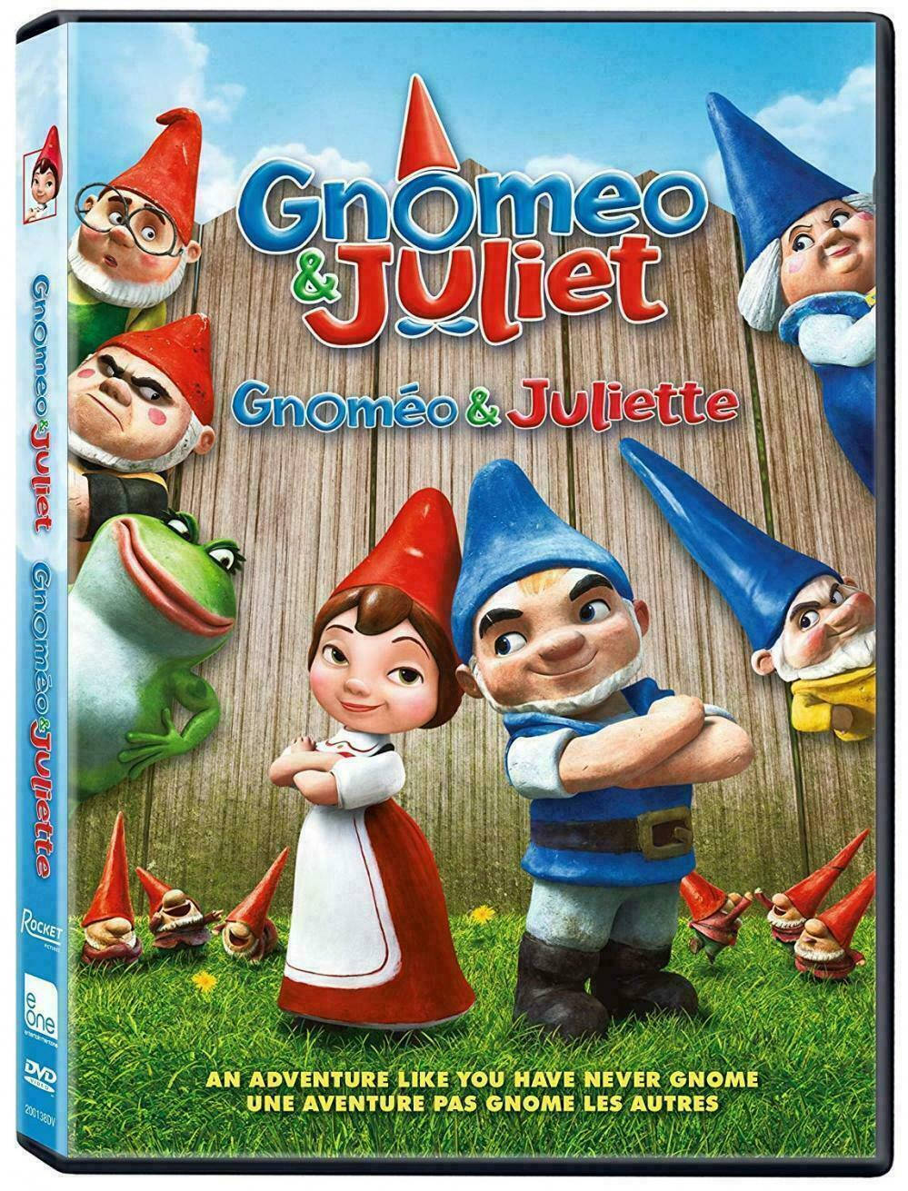 Gnomeo And Juliet, red and blue hats, grass, HD Phone Wallpaper