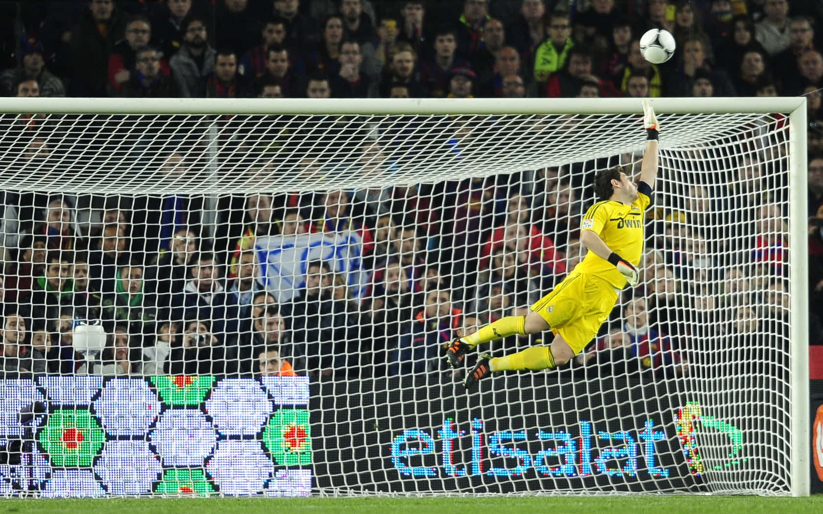 Goalkeeper, yellow, night match, HD Desktop Wallpaper
