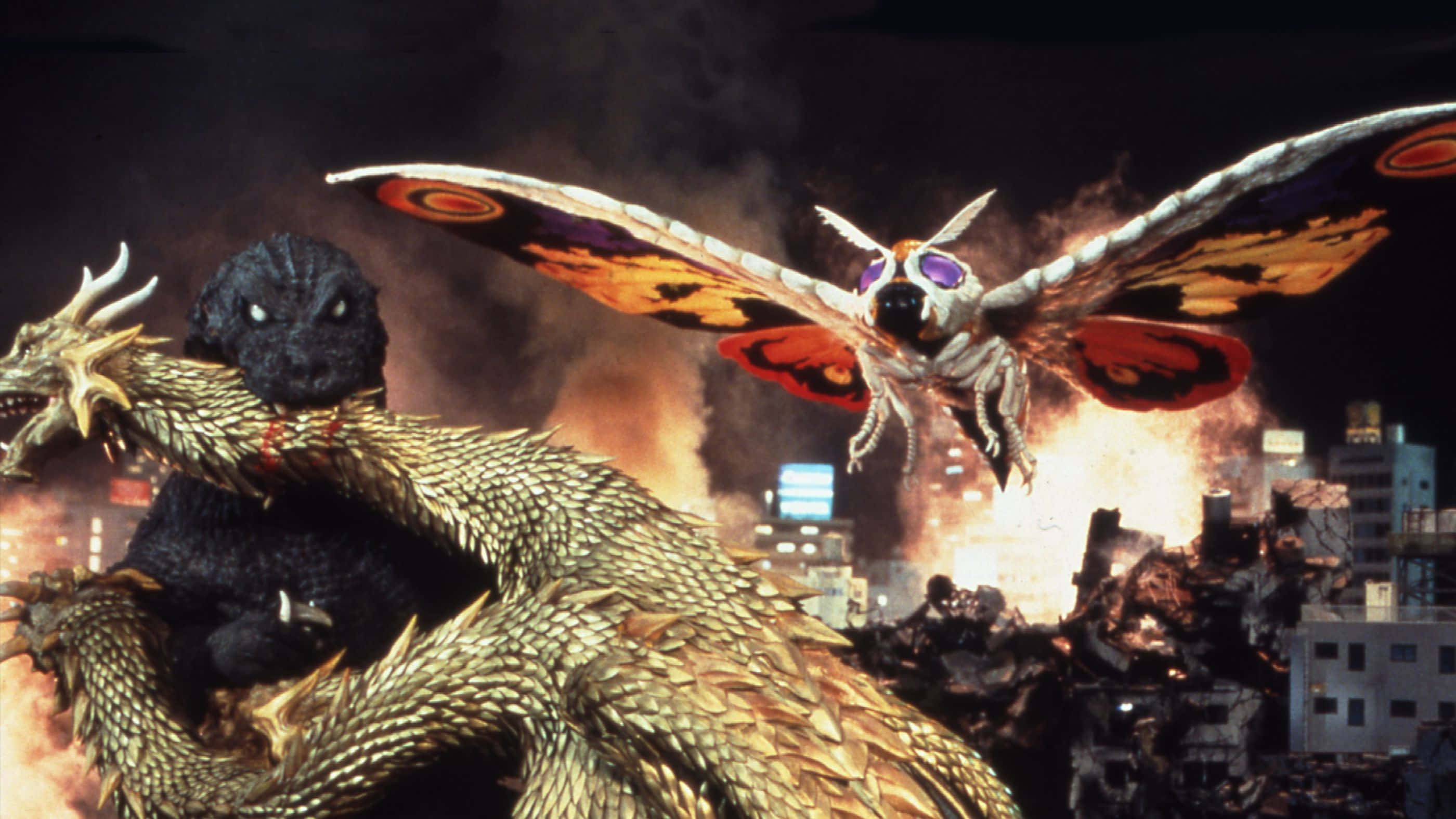 Godzilla, Mothra, burning cityscape, 2K Desktop Wallpaper