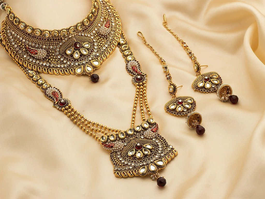 gold and red jewelry set, necklace, earrings, SD Desktop Wallpaper