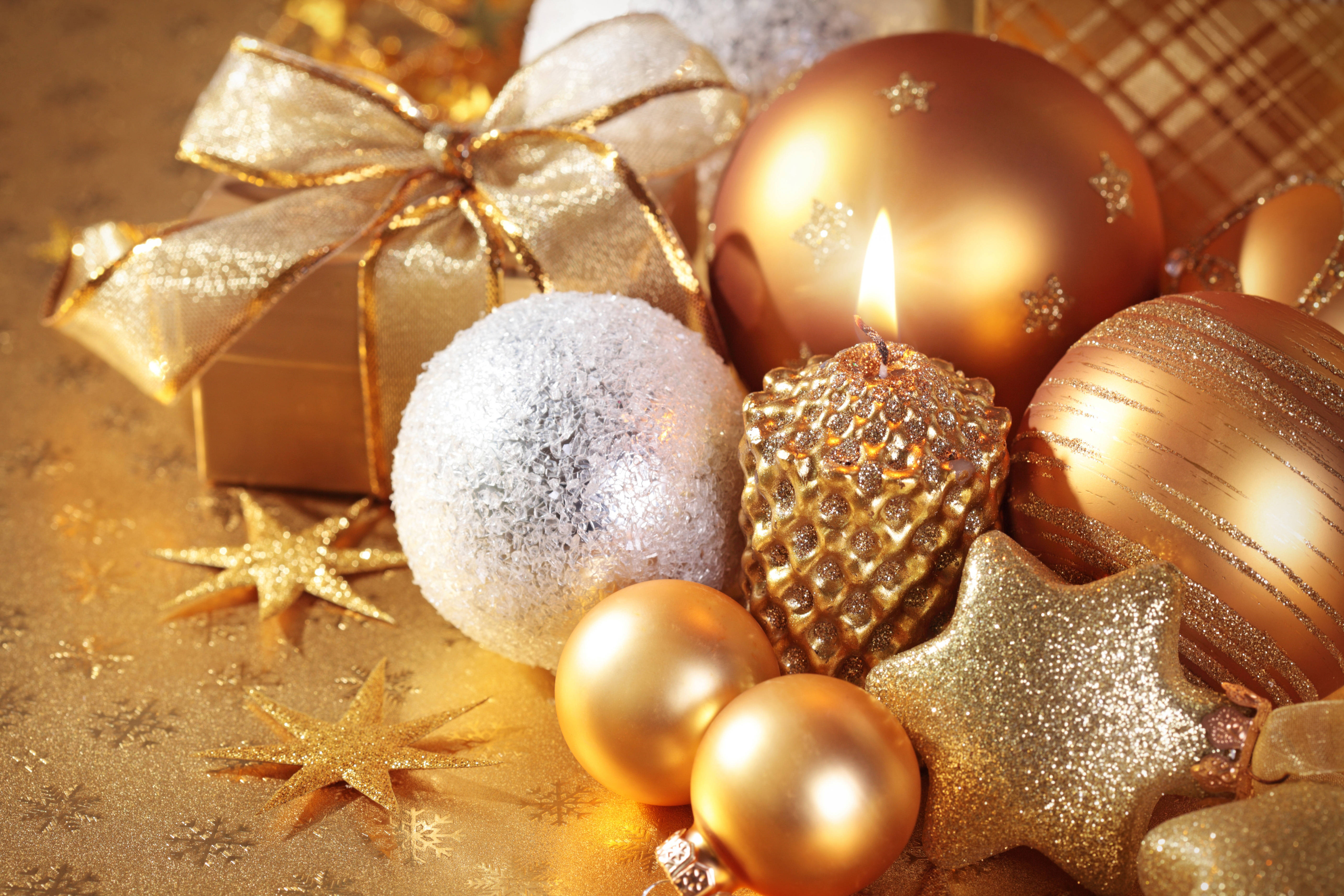 Gold Christmas, silver Christmas, golden holiday ornaments, 5K Desktop Wallpaper
