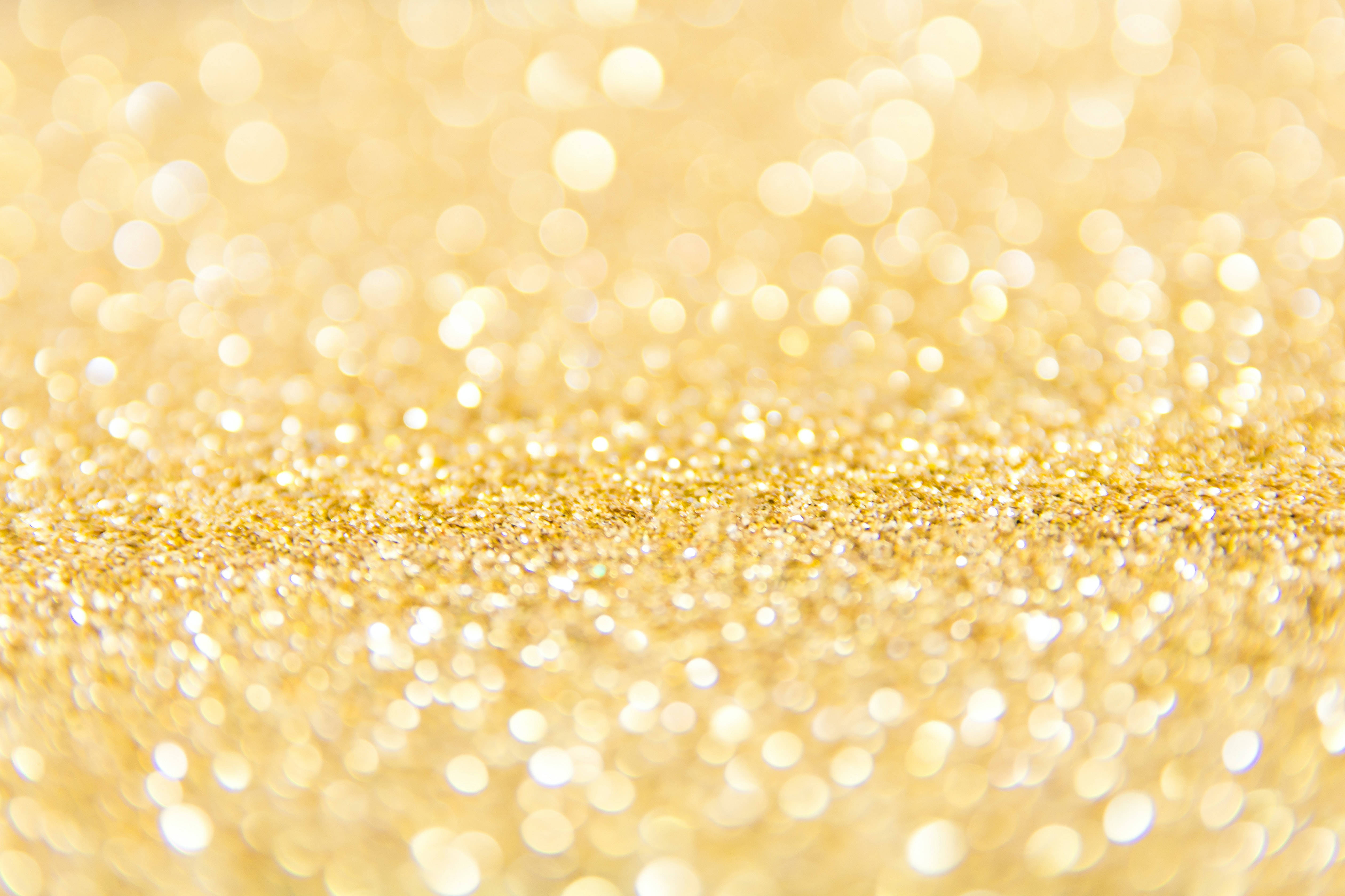 gold glitter, shimmering gold glitter, soft bokeh lights, 4K Desktop Wallpaper