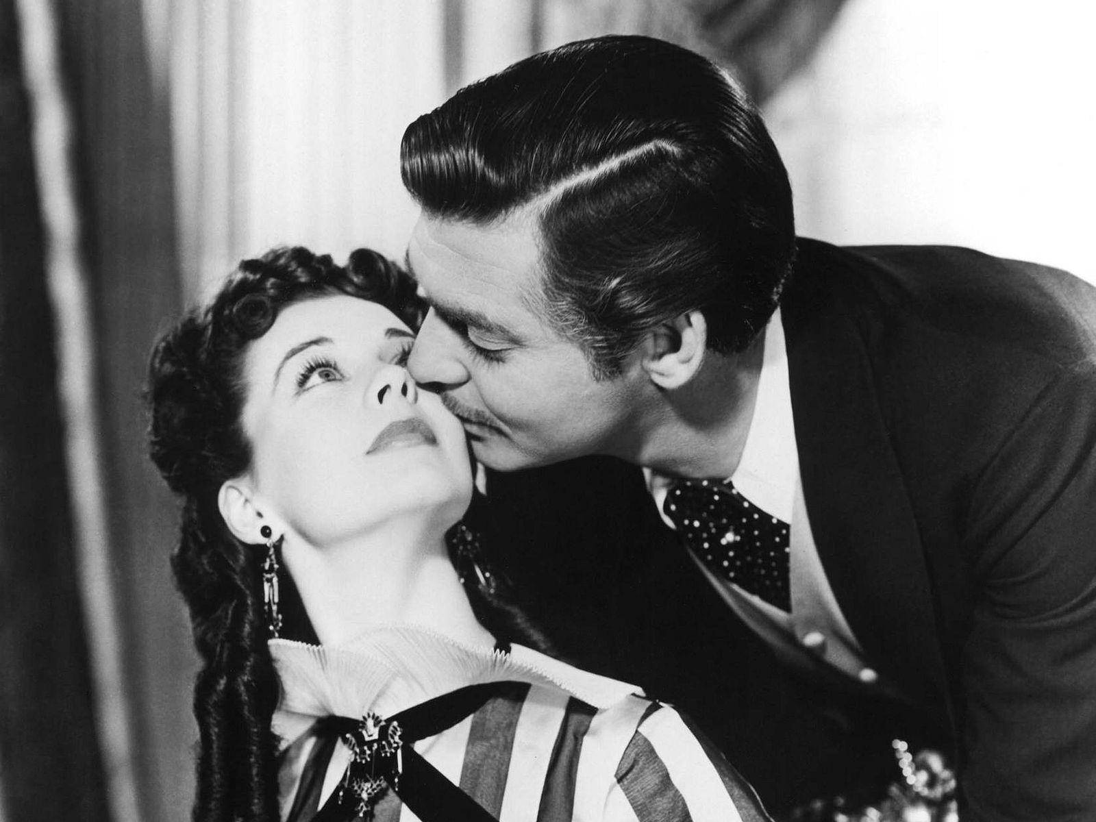 Gone With The Wind, couple kiss, man in a suit, HD Desktop Wallpaper