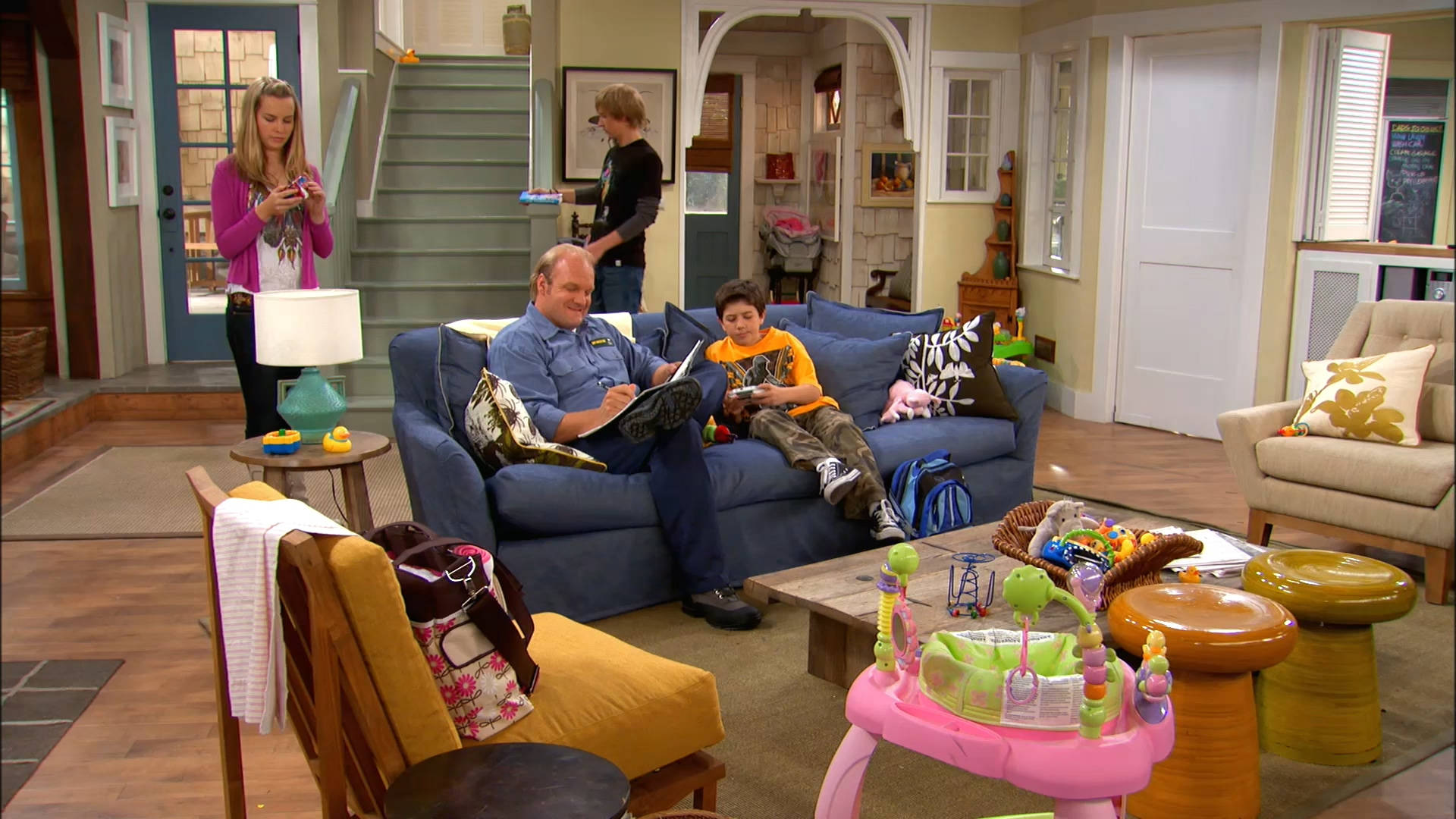 Good Luck Charlie, living room, blue couch, Full HD Desktop Wallpaper