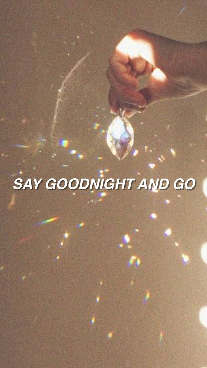 Good Night and Go, crystal pendant, rainbow sparkles, HD Phone Wallpaper
