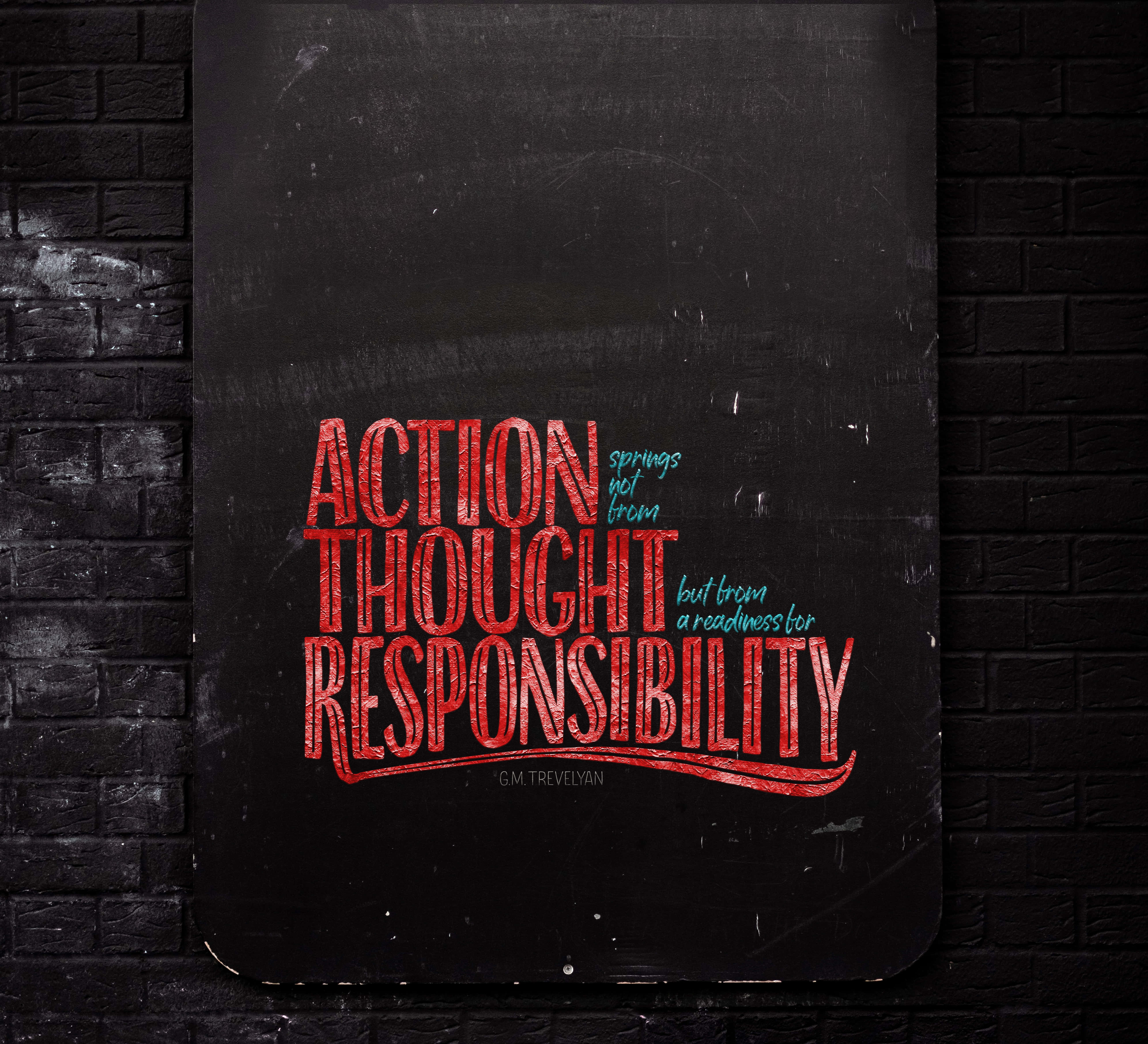 blackboard, red chalk-style typography, distressed blackboard, 5K Desktop Wallpaper