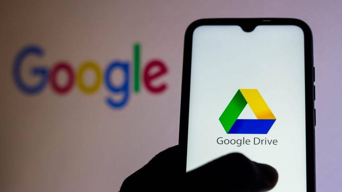 Google Drive, smartphone, Google Drive logo, SD Desktop Wallpaper