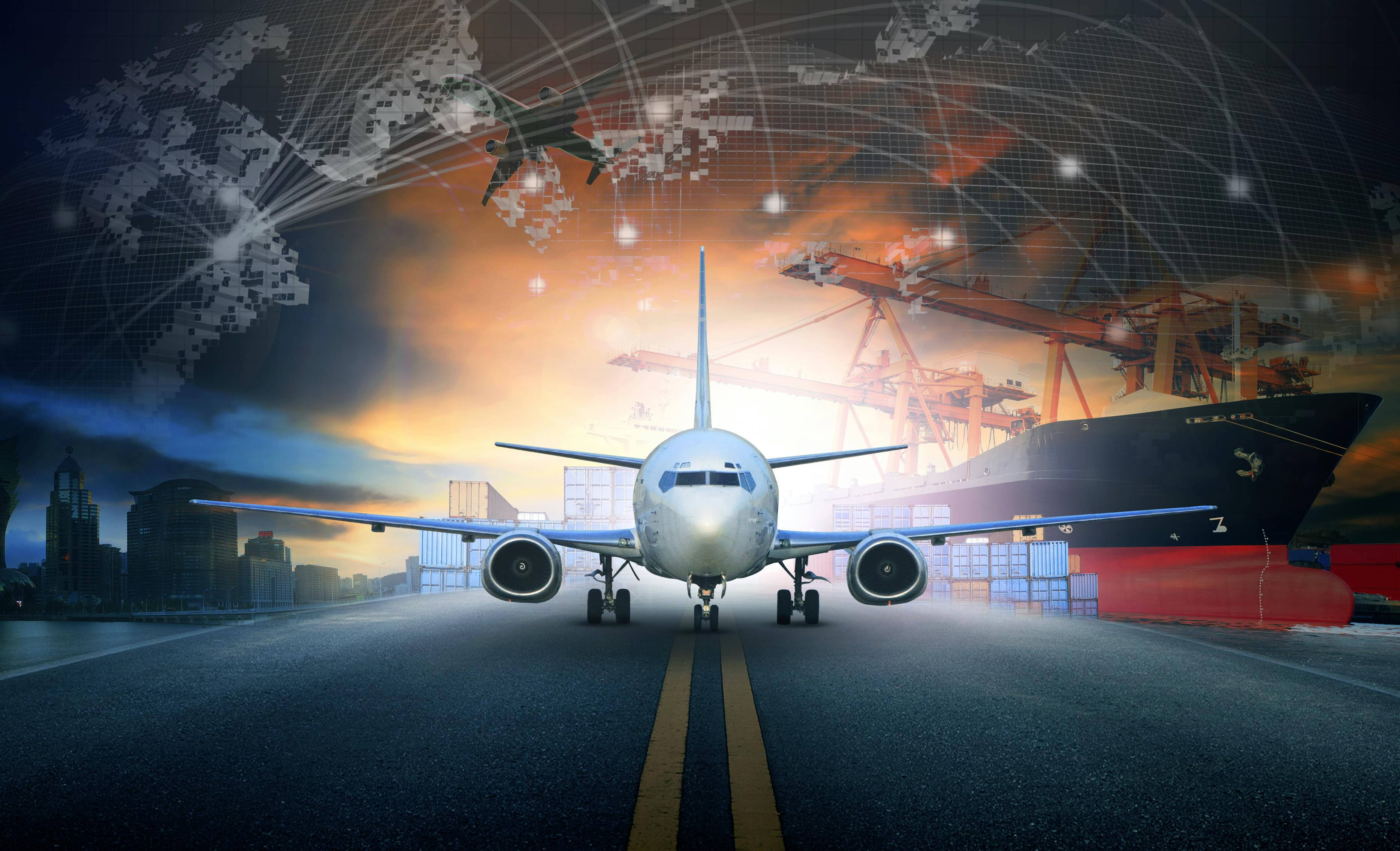Google Flights, commercial airplane, runway, 2K Desktop Wallpaper