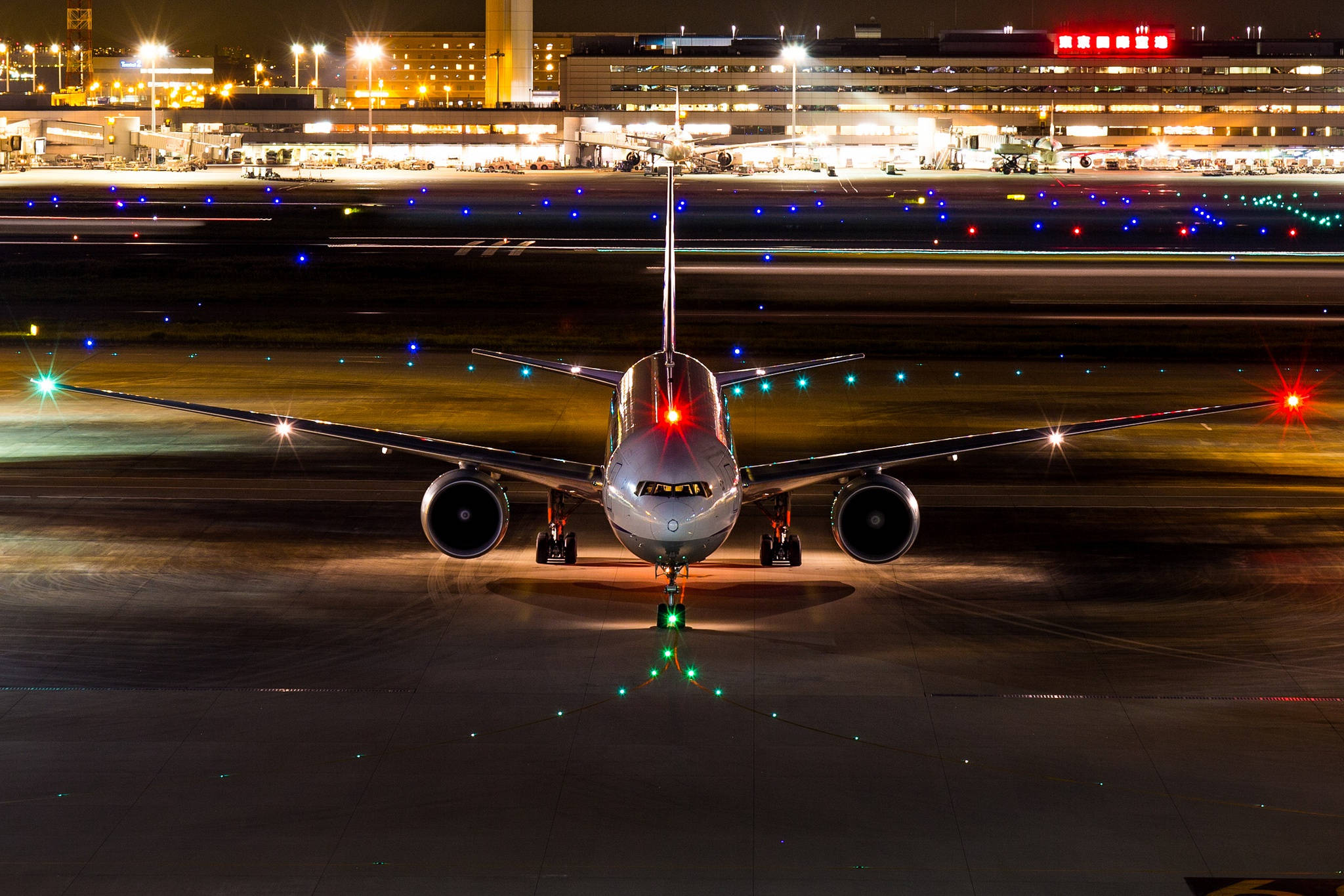 Google Flights, runway, night, Full HD Desktop Wallpaper