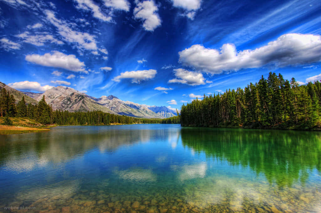 mountain lake, brilliant blue sky, fluffy white clouds, SD Desktop Wallpaper