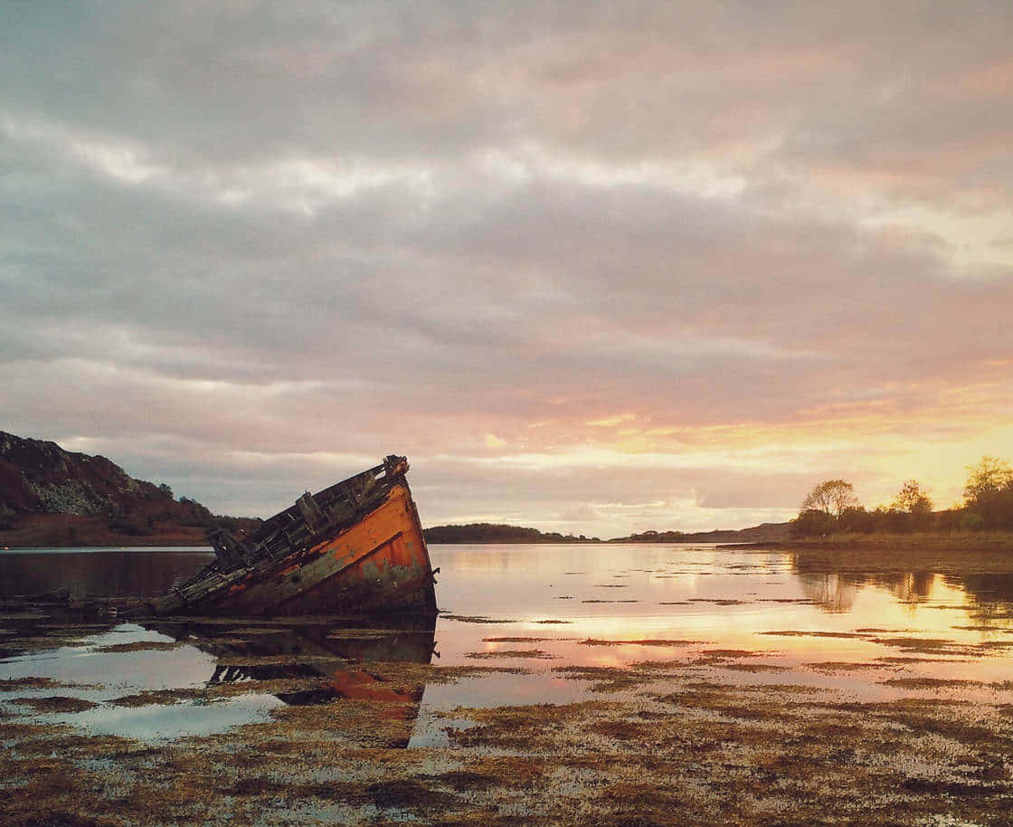 Google Landscape, sunset, rusted boat, SD Desktop Wallpaper