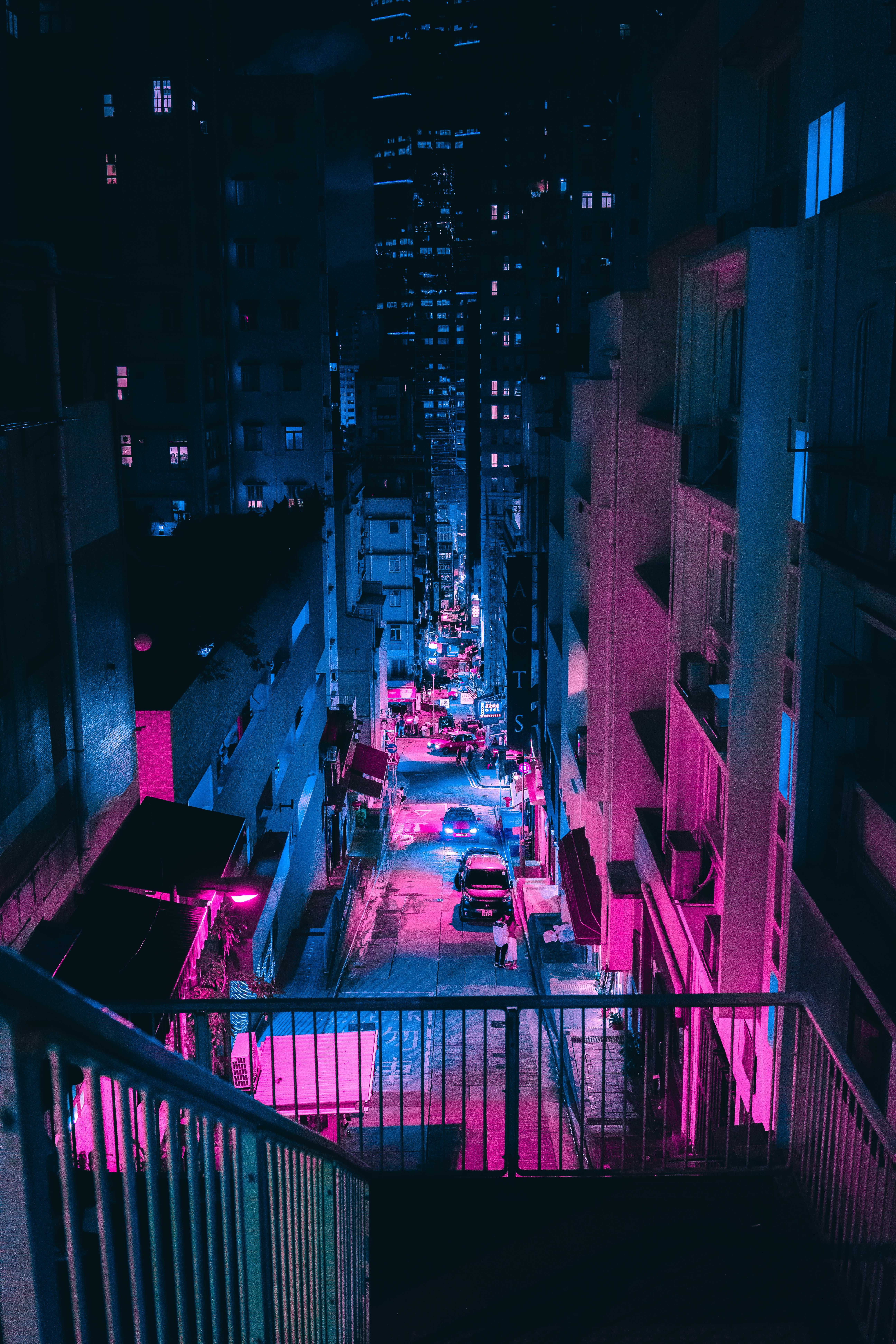Google Pixel 4K, retro city, neon lights, 8K Phone Wallpaper