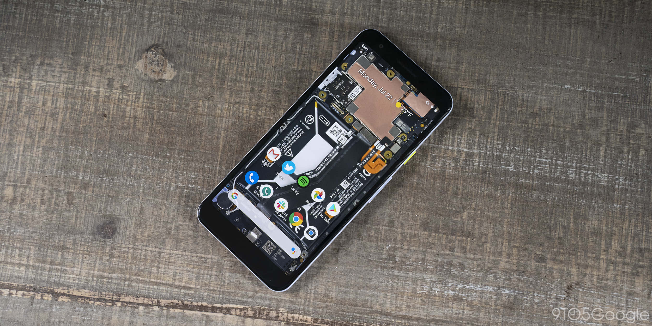 Google Pixel XL, cracked smartphone, exposed internal components, Full HD Desktop Wallpaper