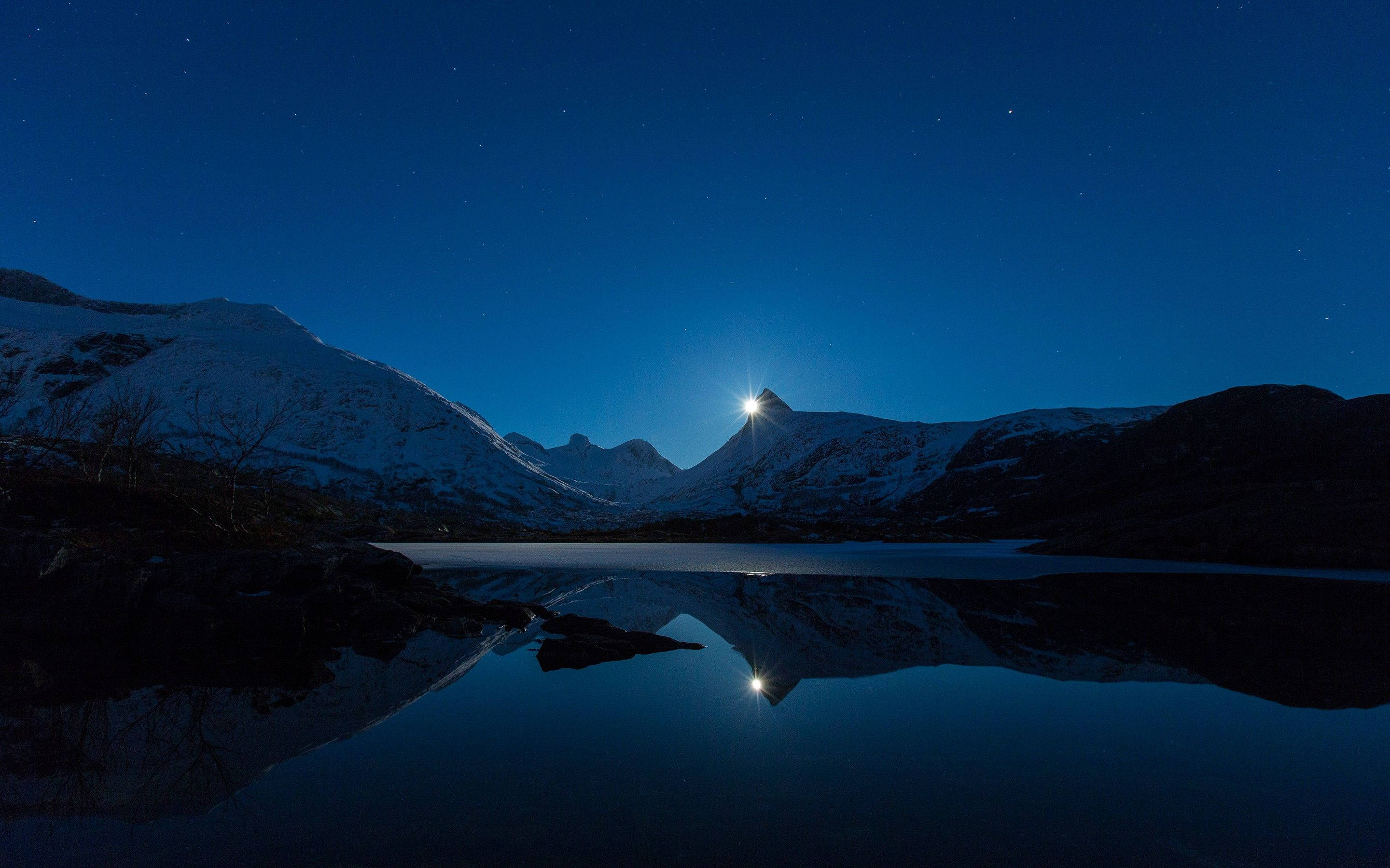 Google Pixel, snowcapped mountain peak, bright moon, 2K Desktop Wallpaper