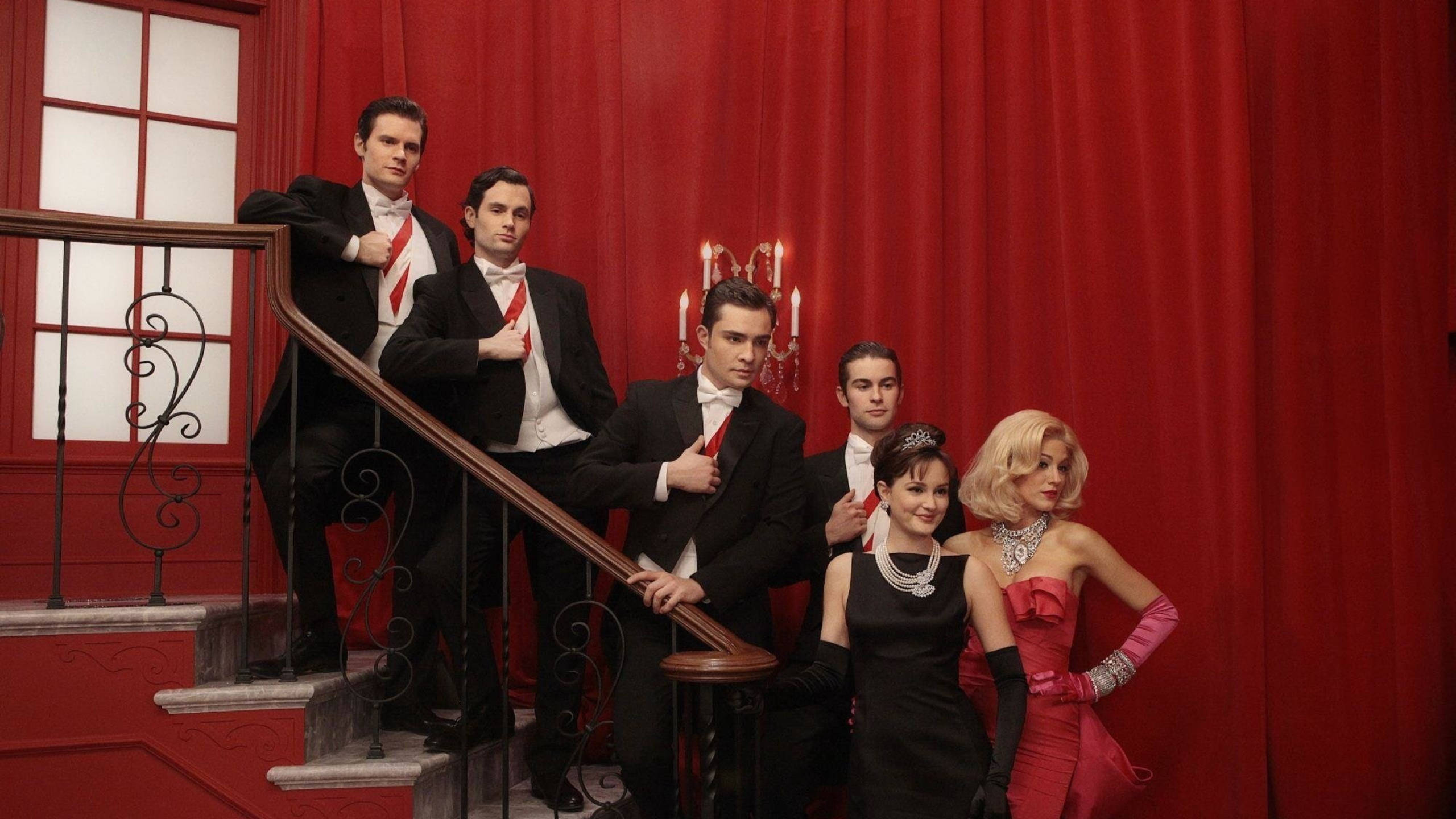 Gossip Girl, cast, red staircase, 2K Desktop Wallpaper