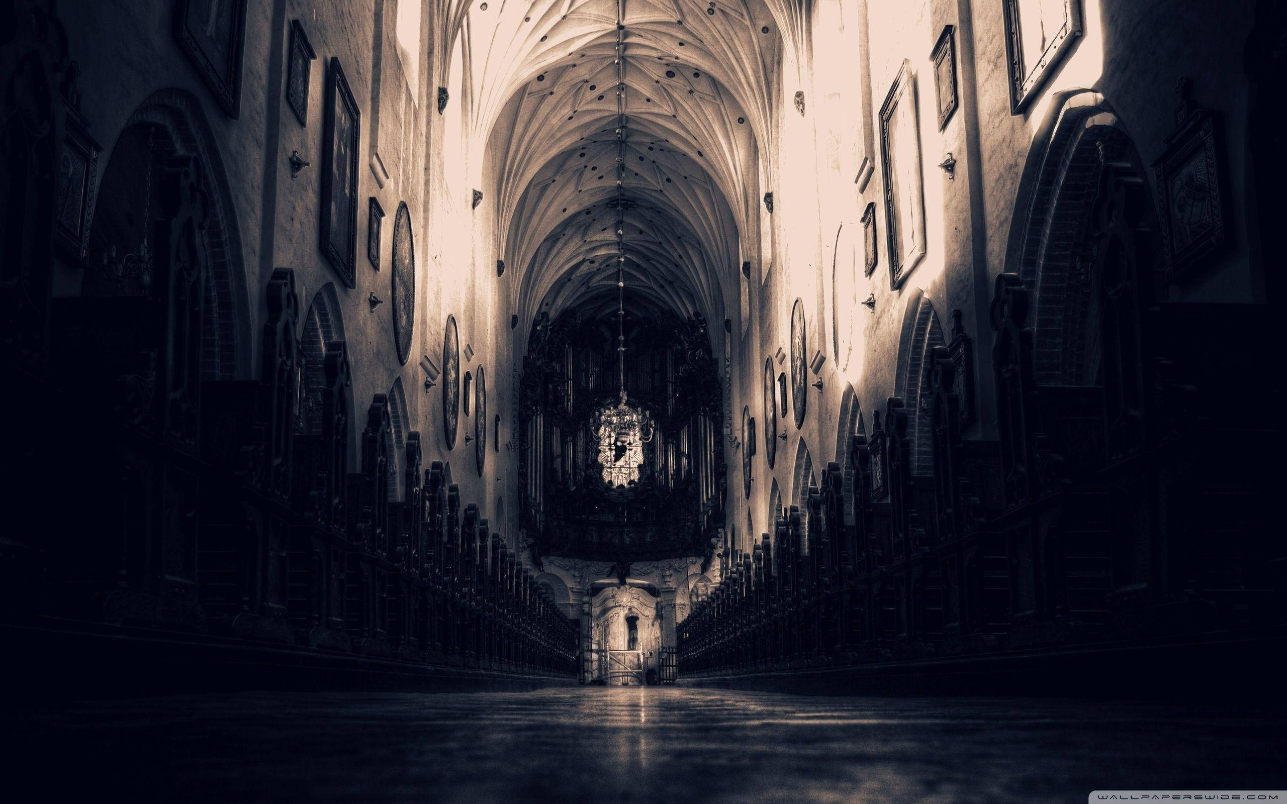 cathedral aisle, arched ceilings, pews, 2K Desktop Wallpaper