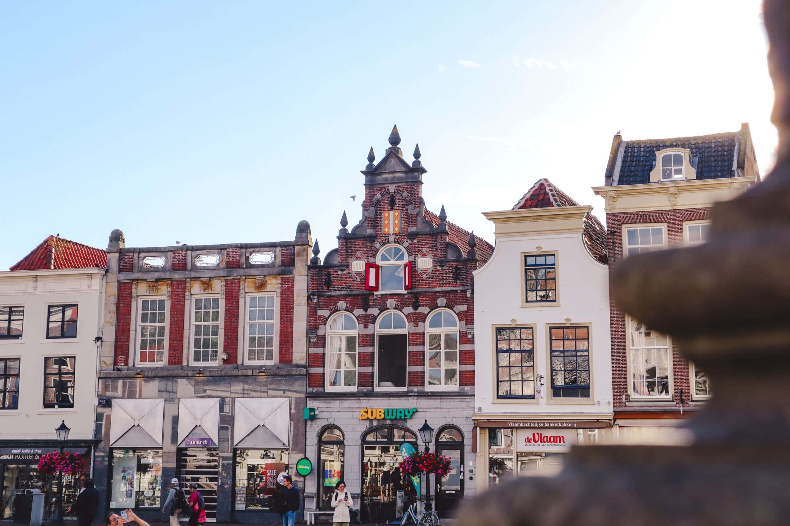 Gouda, historic Dutch architecture, red brick, 2K Desktop Wallpaper