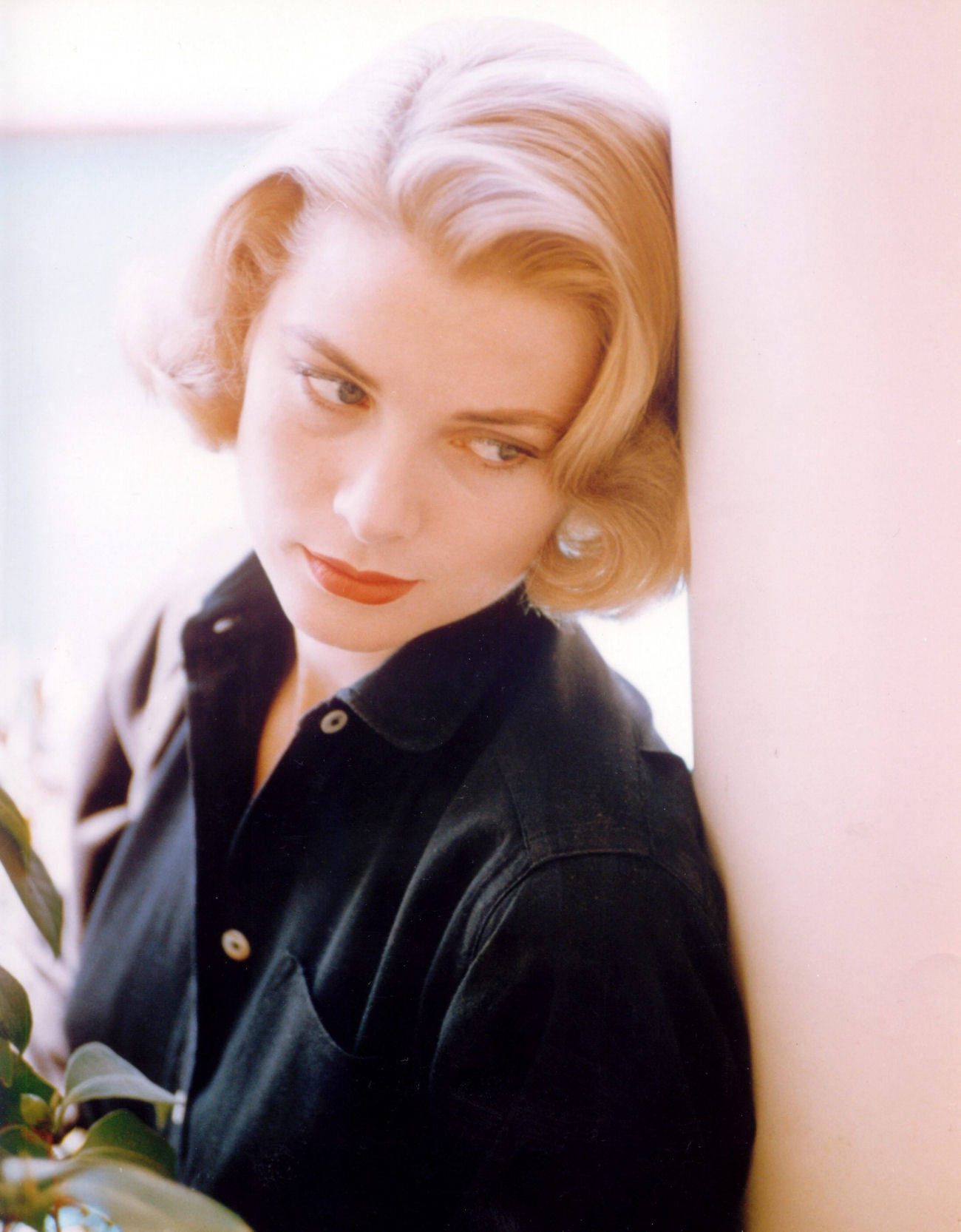 Grace Kelly, blonde hair, black shirt, HD Phone Wallpaper