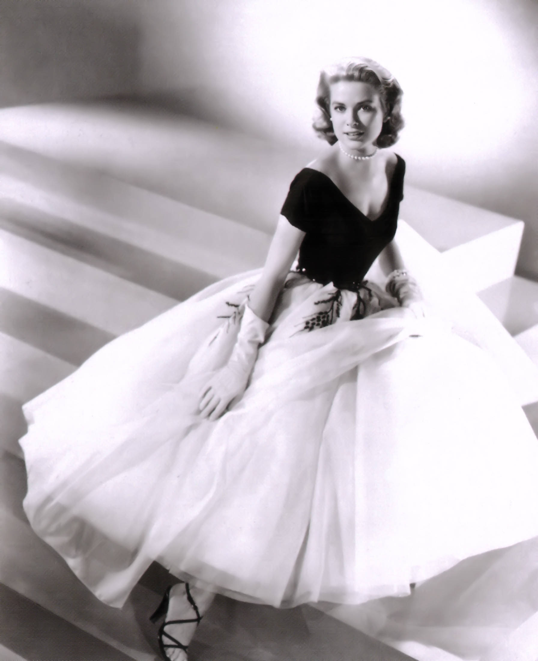 Grace Kelly, wedding dress, black and white gown, Full HD Phone Wallpaper