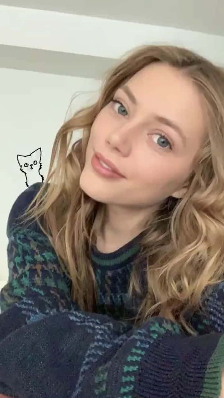 Grace Van Dien, wavy blonde hair, blue eyes, HD Phone Wallpaper