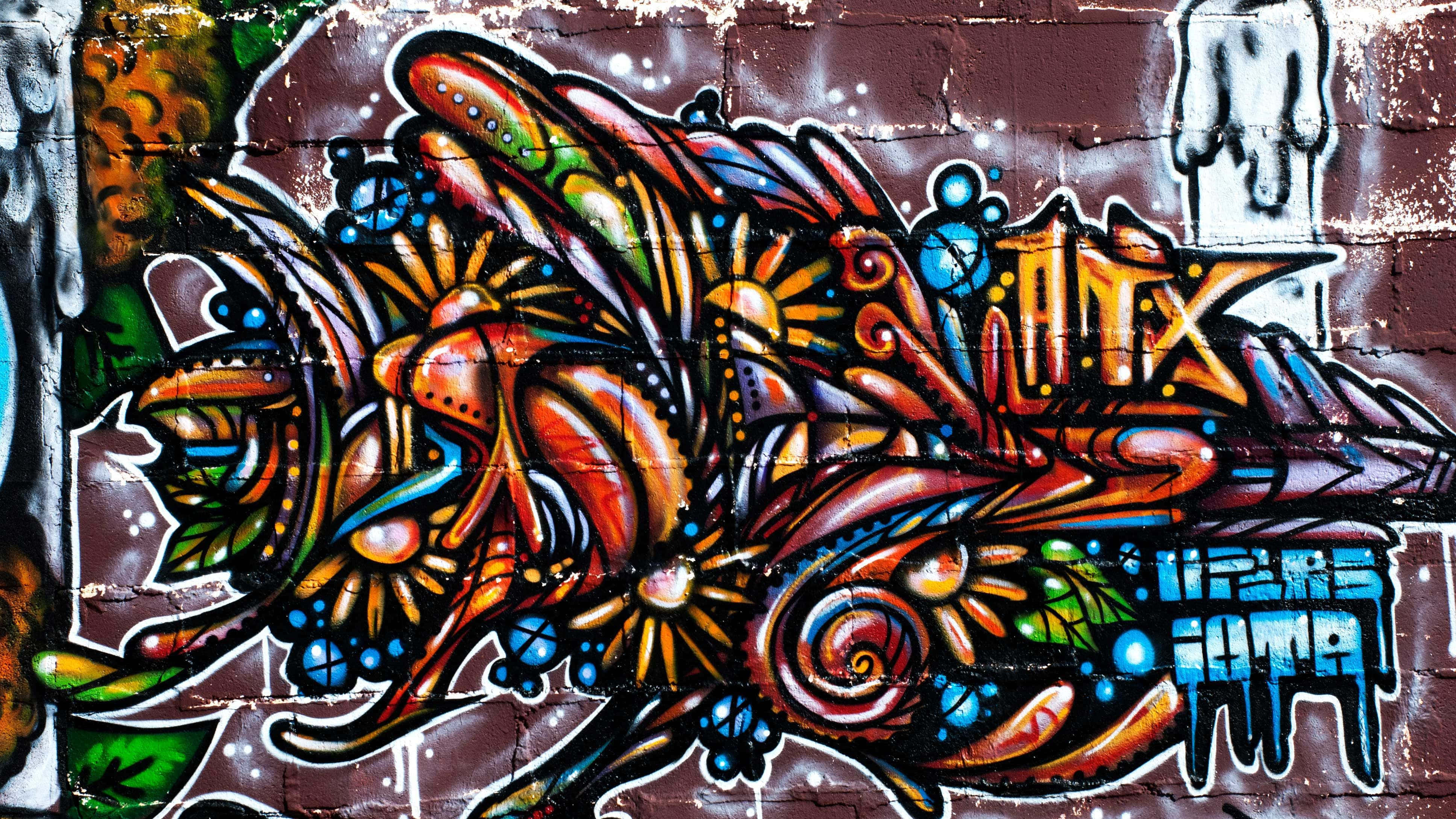 Graffiti Desktop, swirling patterns, bold colors, 4K Desktop Wallpaper