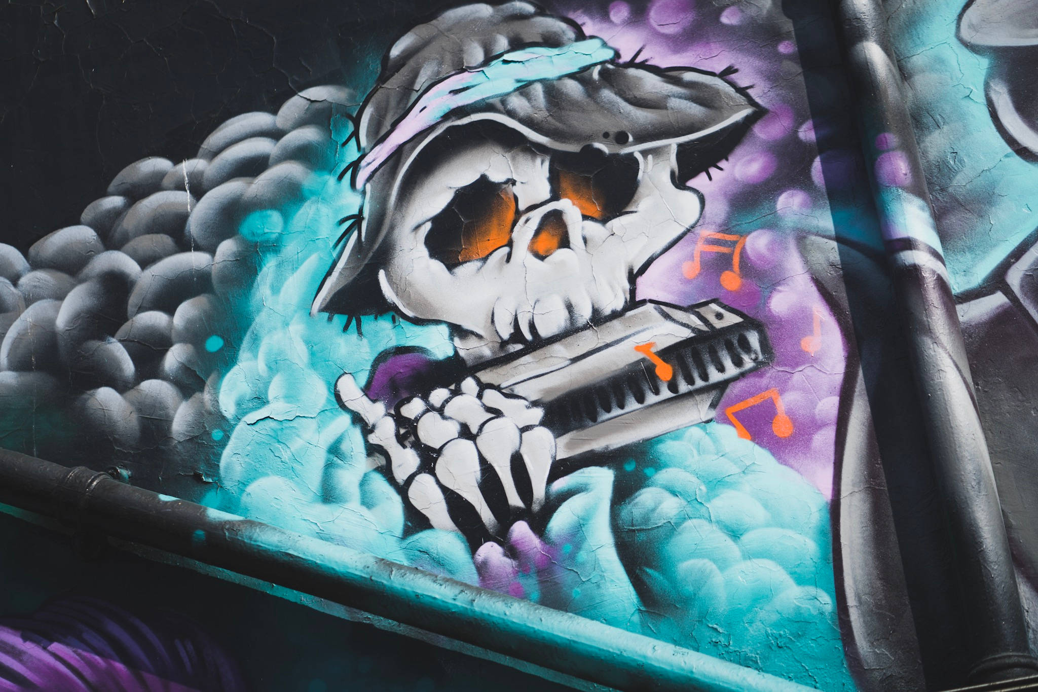 graffiti mural, skull wearing a hat, playing a harmonica, Full HD Desktop Wallpaper