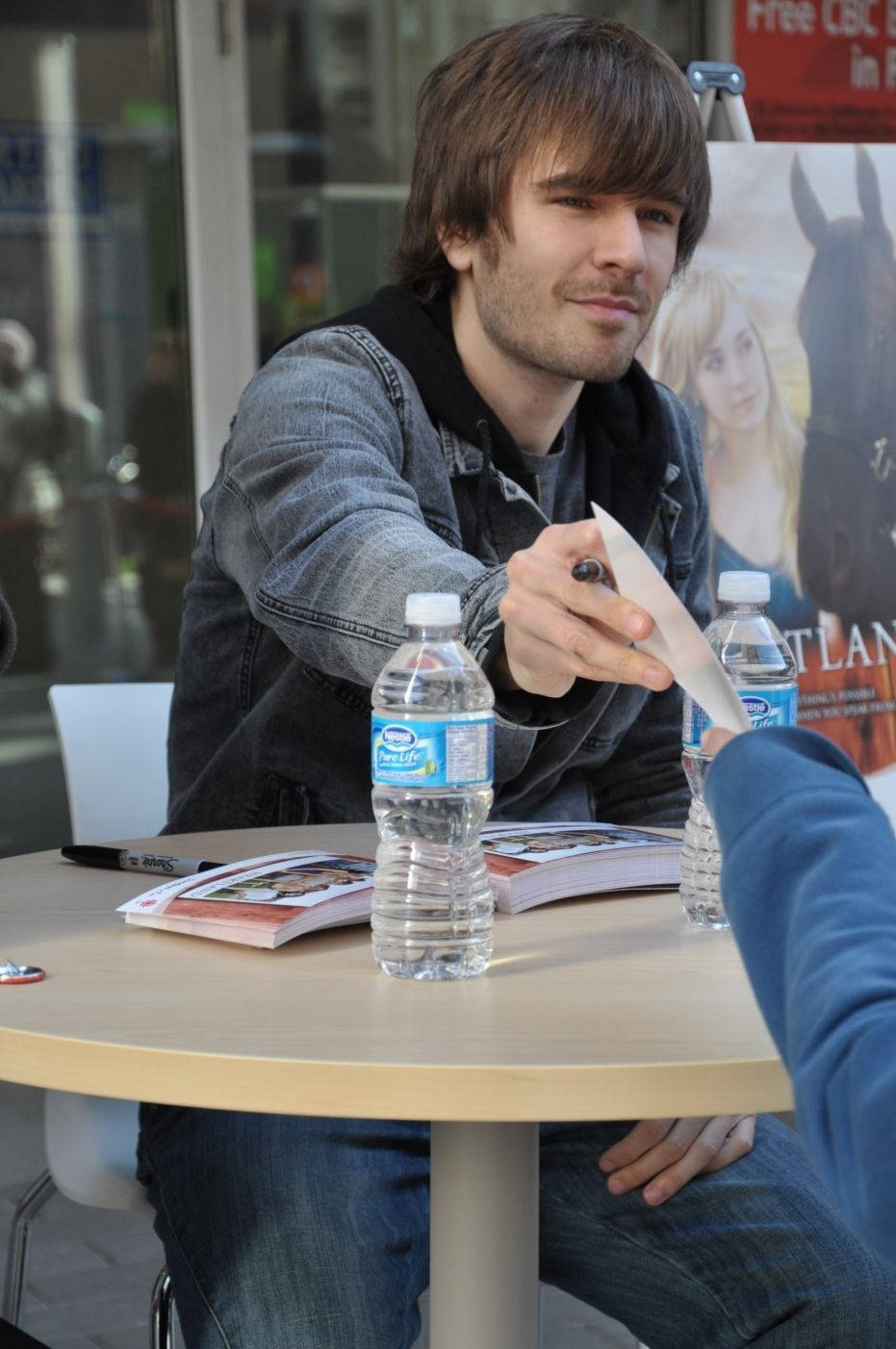 Graham Wardle, fansign event, autograph, HD Phone Wallpaper
