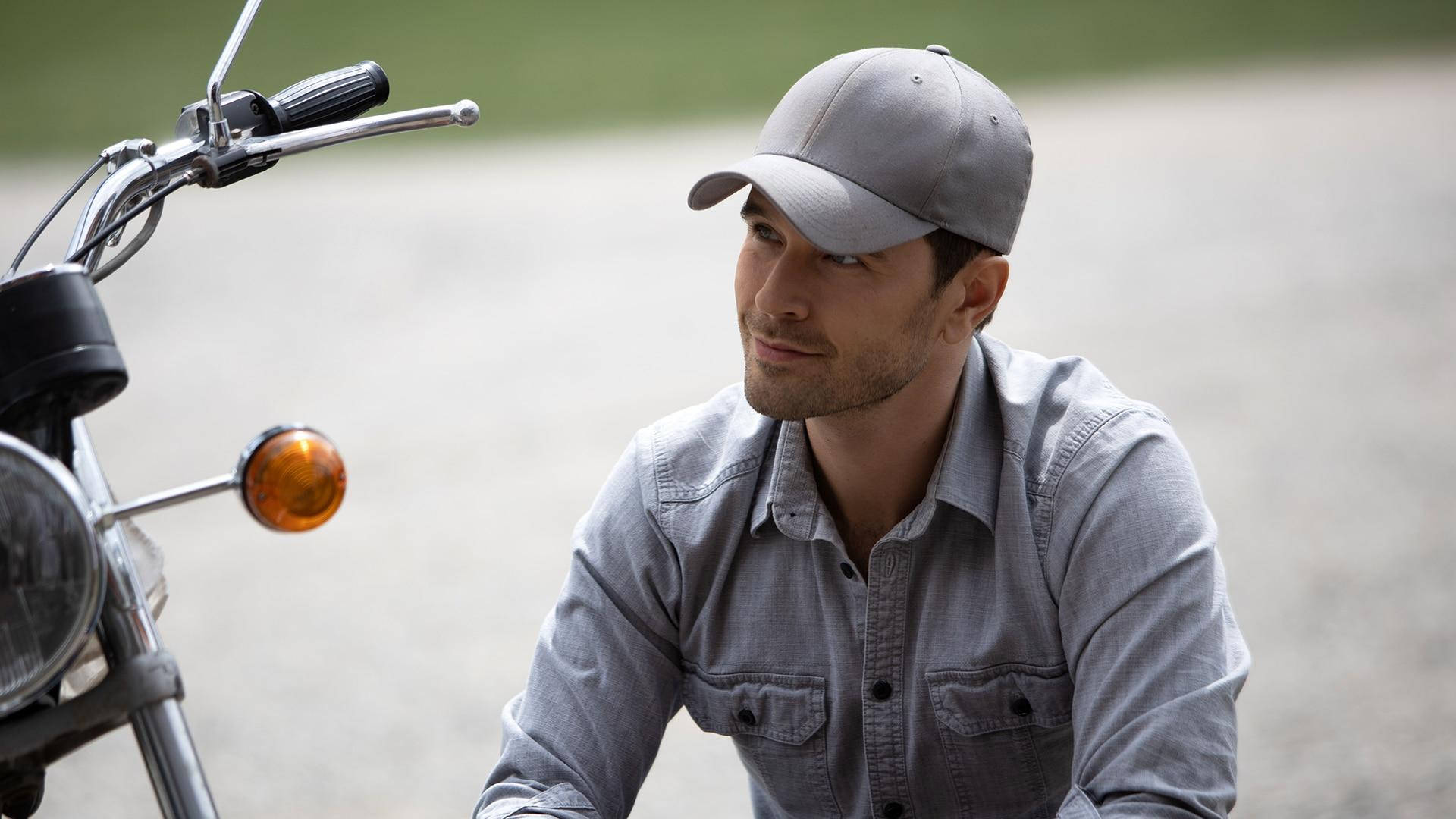 Graham Wardle, gray cap, motorcycle, Full HD Desktop Wallpaper