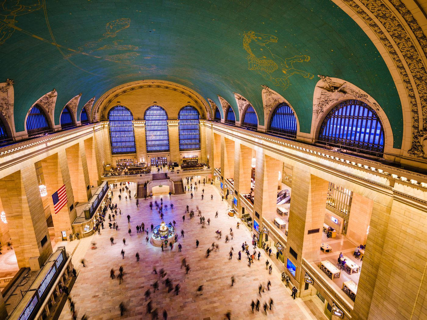 Grand Central Terminal, soaring vaulted ceiling, celestial murals, HD Desktop Wallpaper