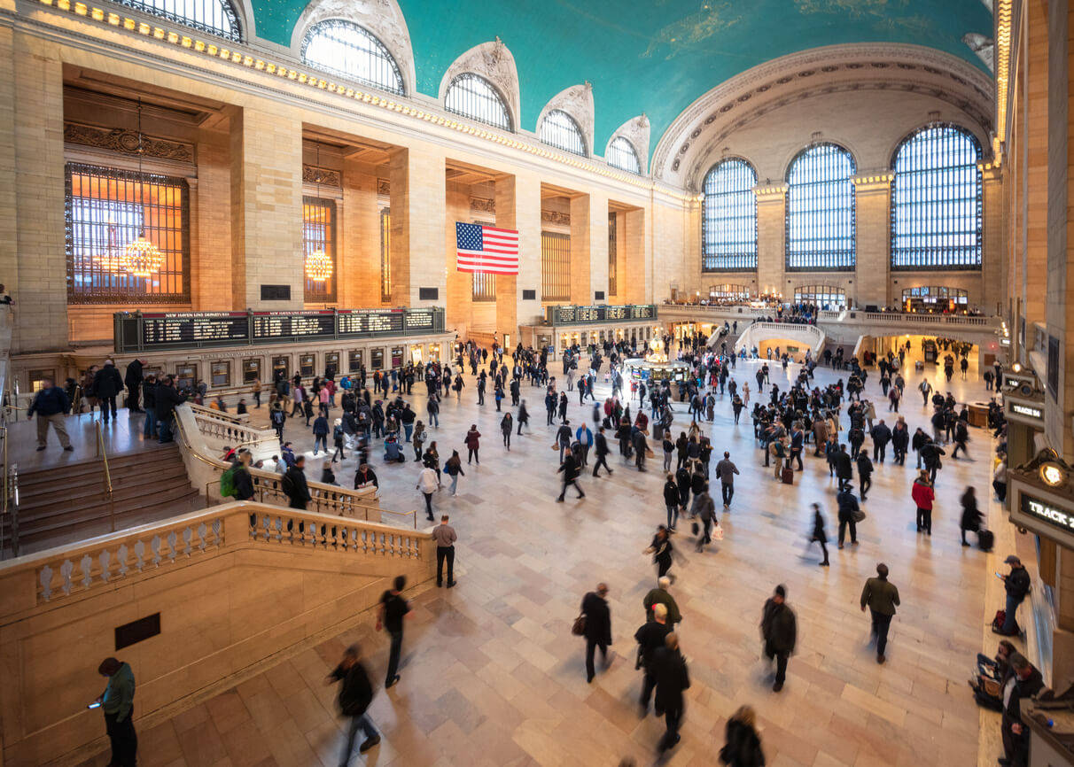 Grand Central Terminal, vaulted ceiling, marble floors, SD Desktop Wallpaper