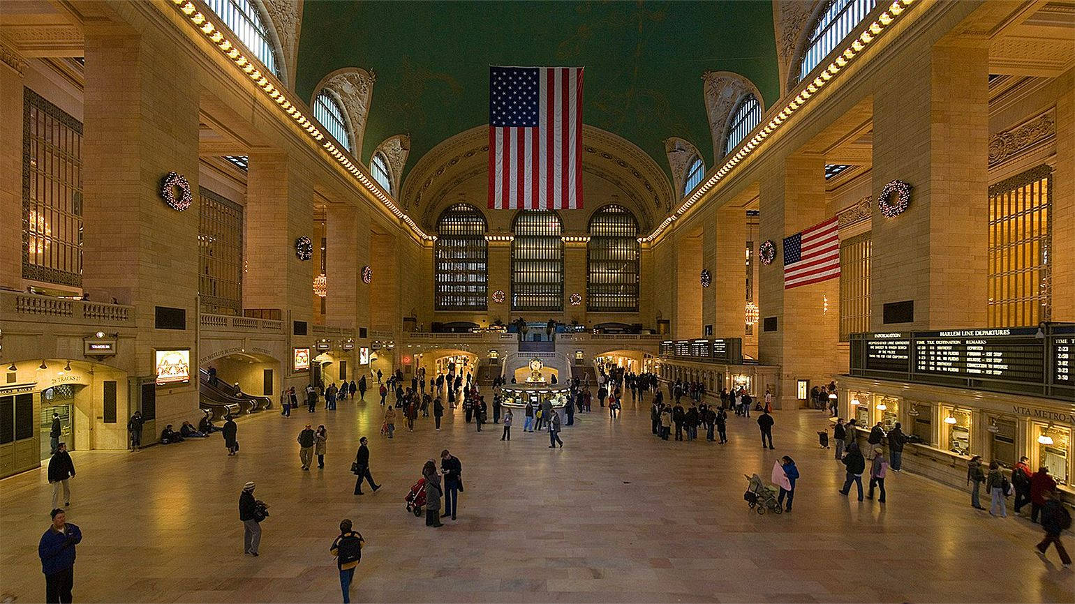 Grand Central Terminal, arced ceiling, American flags, HD Desktop Wallpaper