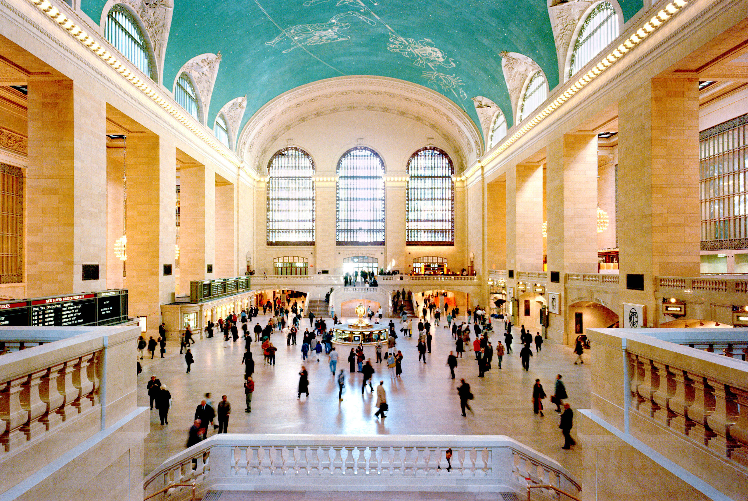 Grand Central Terminal, turquoise murals, high arched ceilings, 2K Desktop Wallpaper