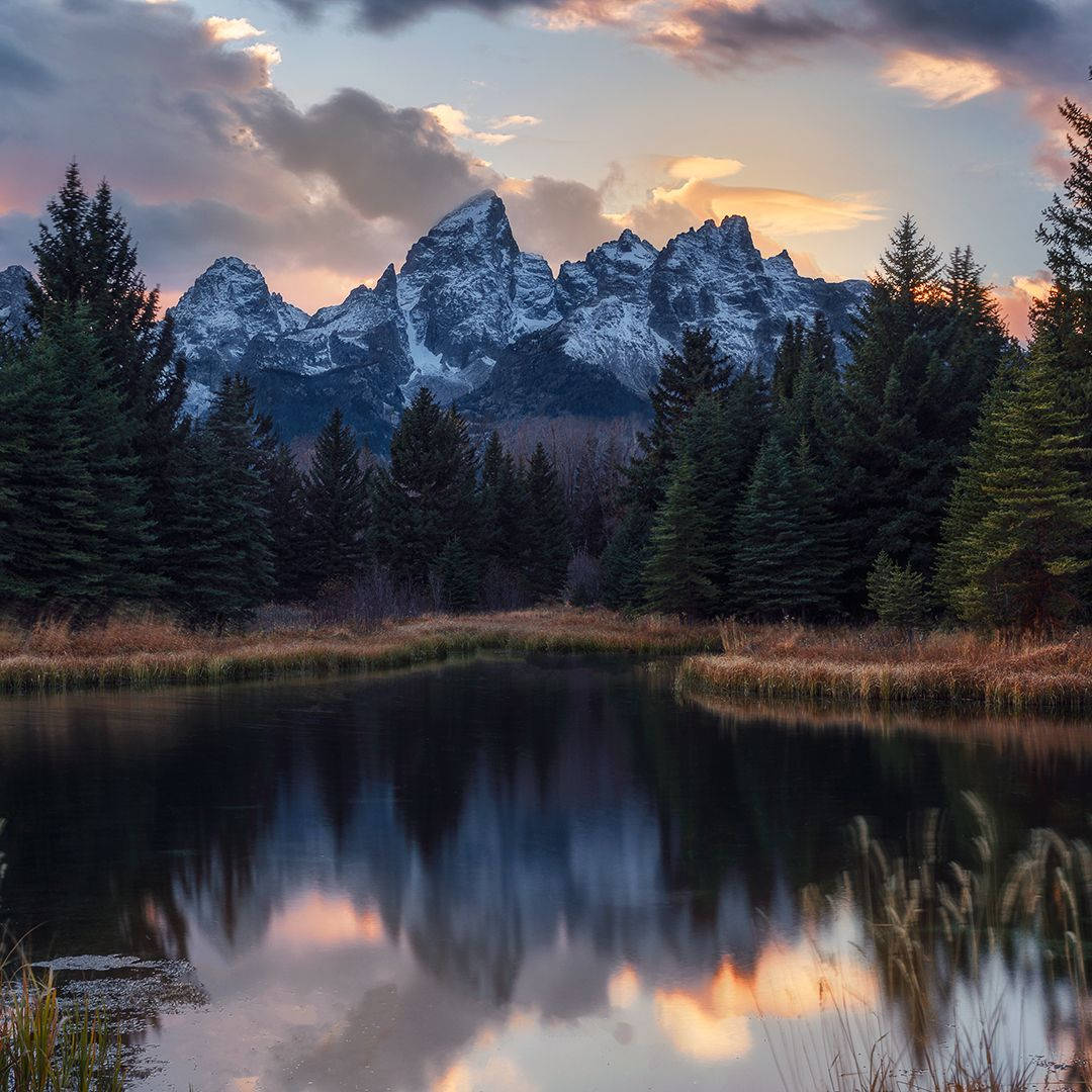 Grand Teton National Park, snowcapped mountain peaks, calm lake, SD Desktop Wallpaper