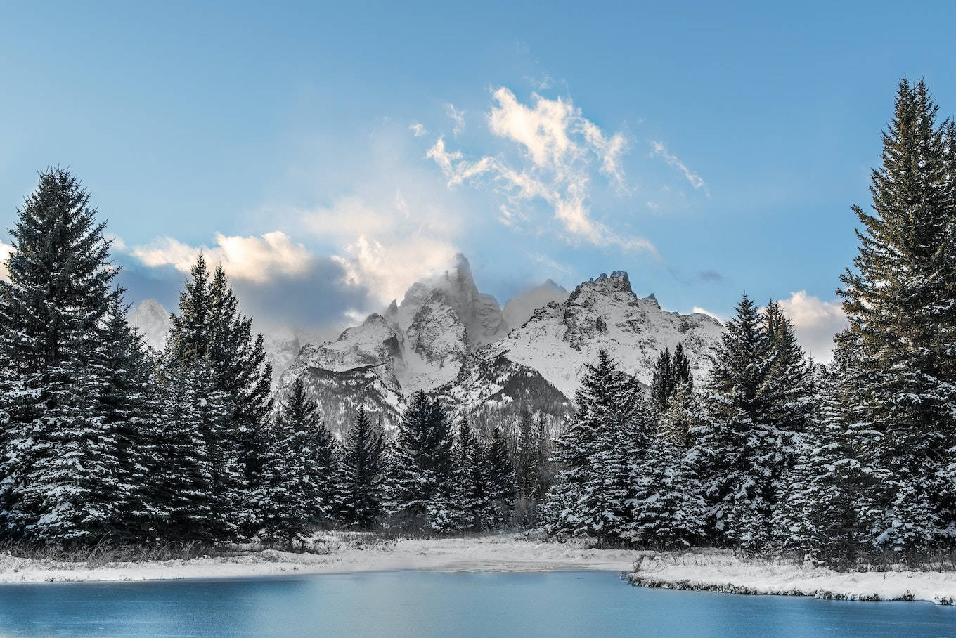 Grand Teton National Park, frozen lake, snow-capped jagged peaks, HD Desktop Wallpaper