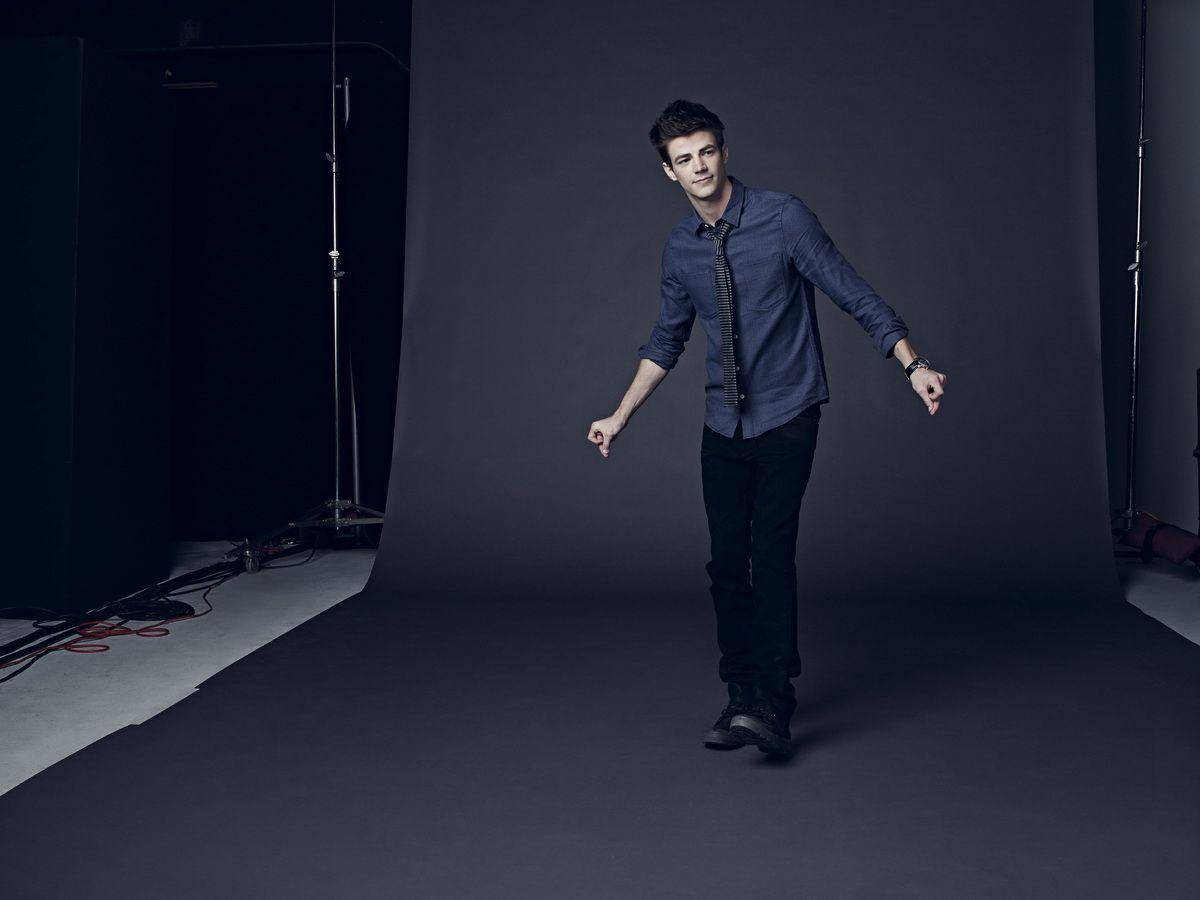 Grant Gustin, blue shirt, tie, SD Desktop Wallpaper