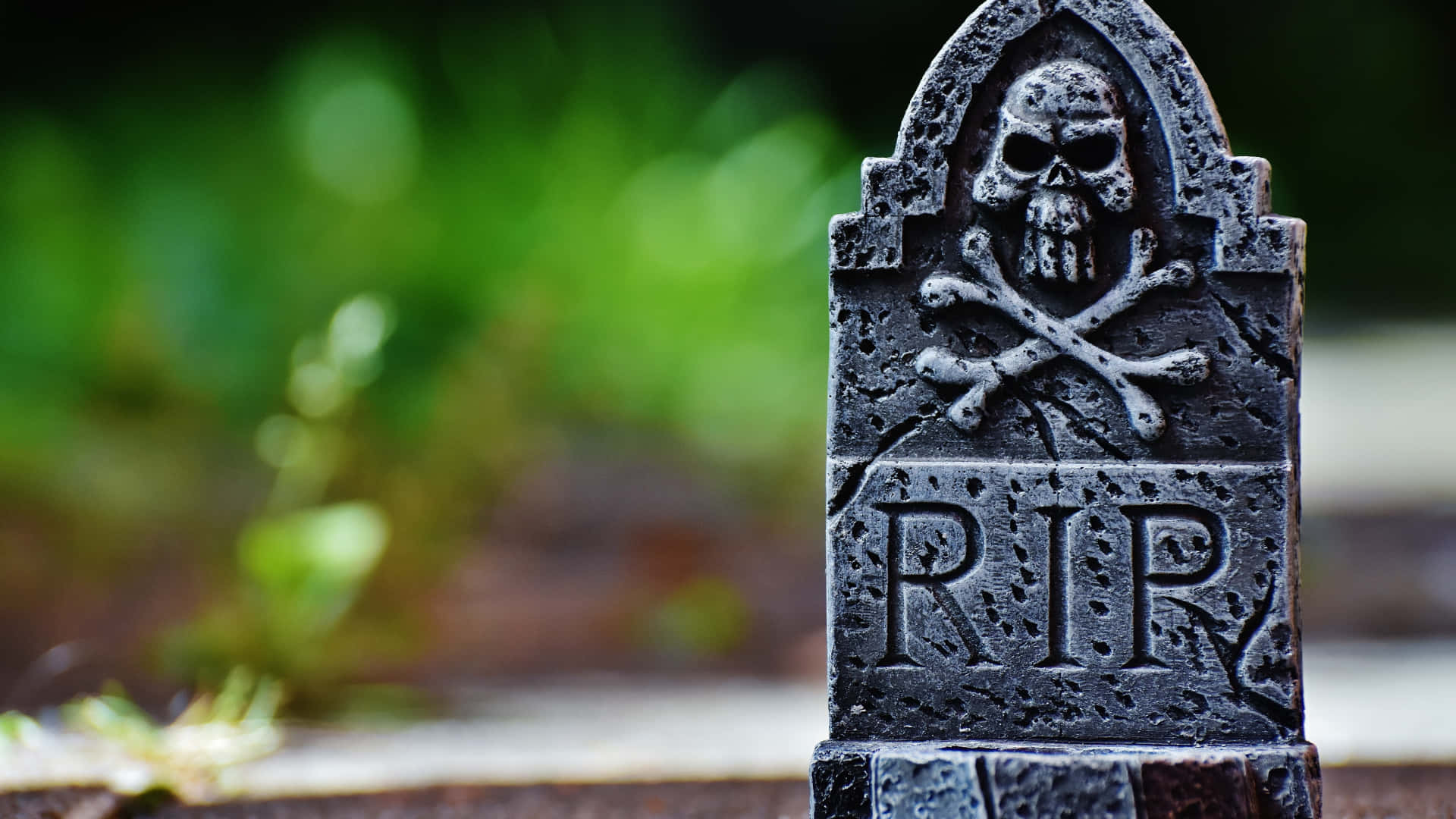 Gravestone, Full Moon, skull and crossbones emblem, Full HD Desktop Wallpaper