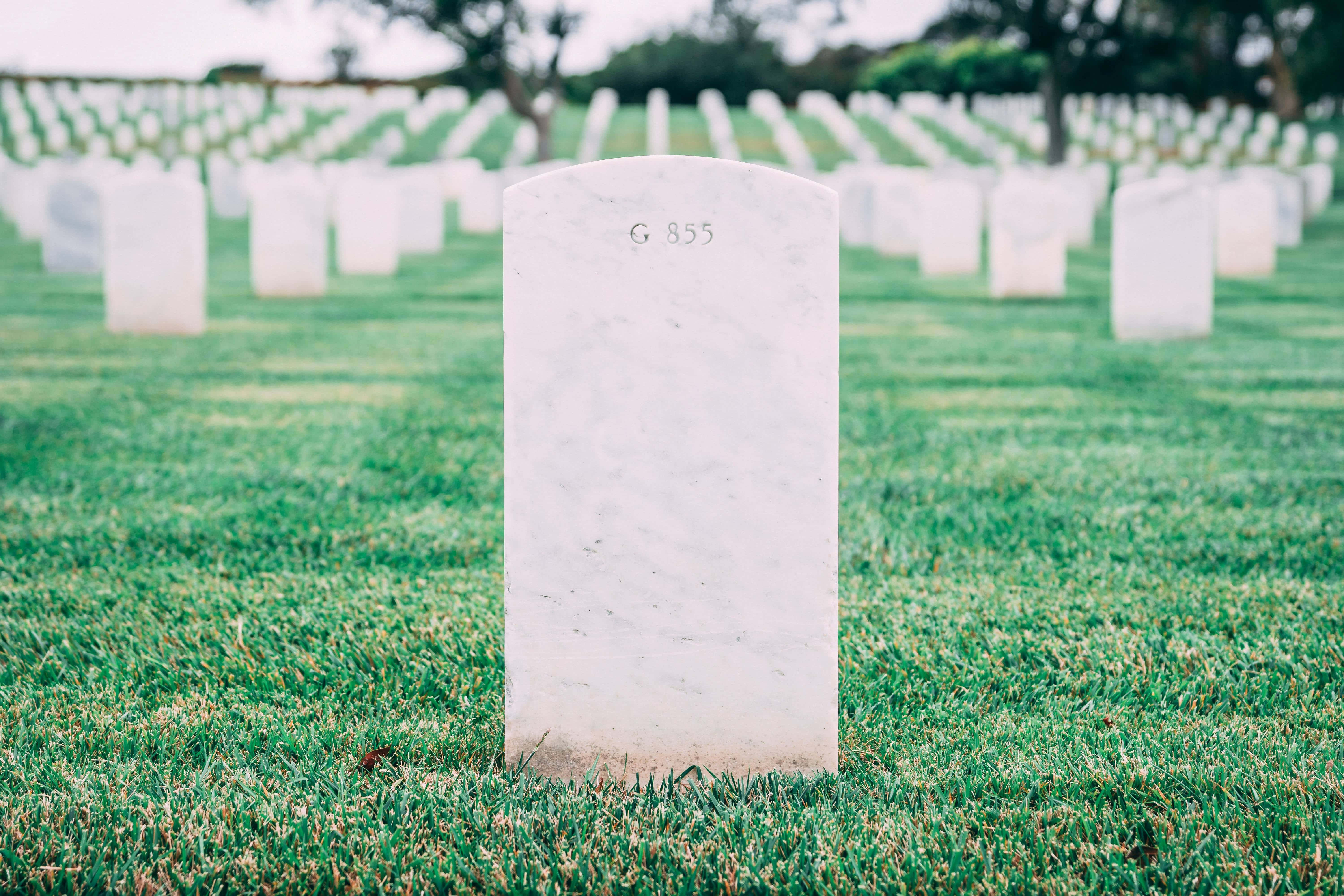 Gravestone, G 855, white marble, 5K Desktop Wallpaper