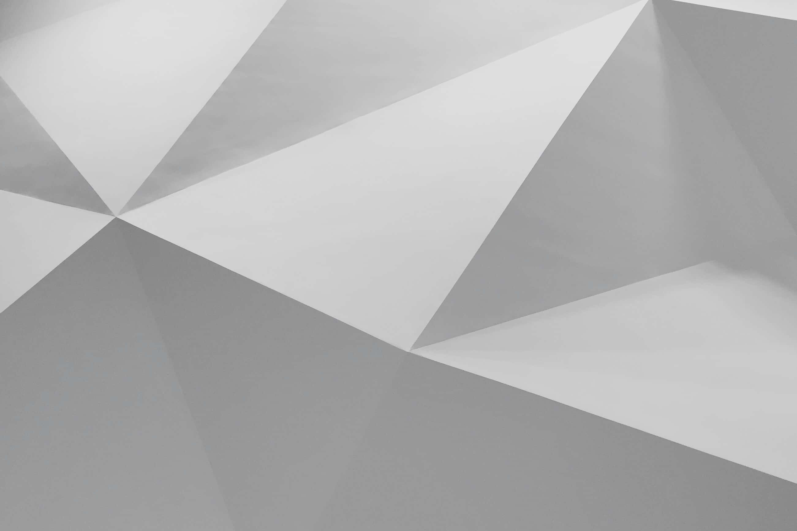 abstract gray geometric pattern, soft gray triangular facets, minimalist abstract wallpaper, 2K Desktop Wallpaper