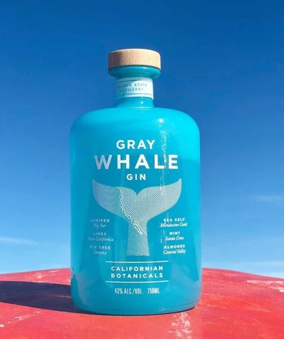 Gray Whale Gin, turquoise, wooden cap, SD Phone Wallpaper