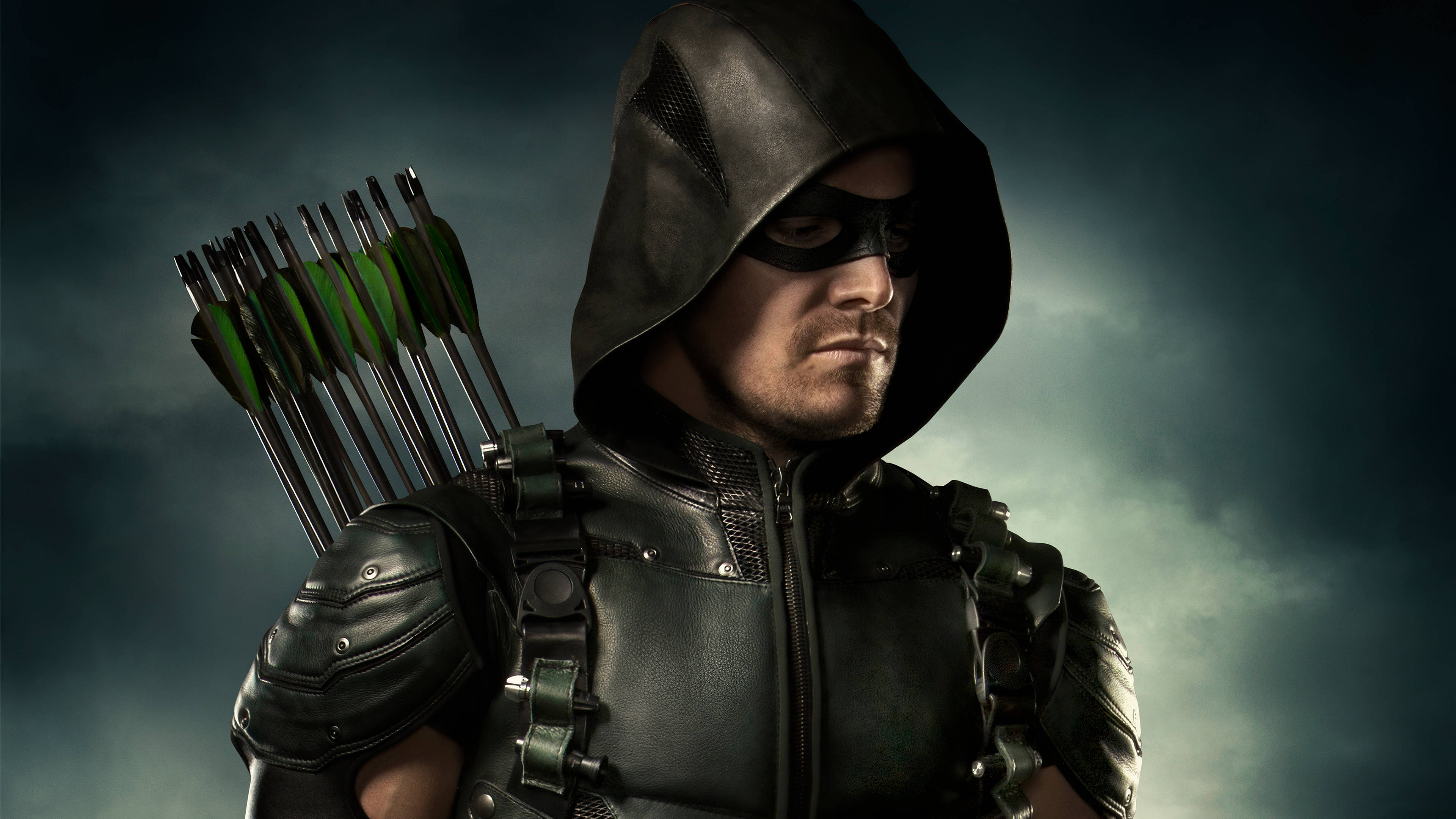 Green Arrow, black leather armor, green arrows, 4K Desktop Wallpaper