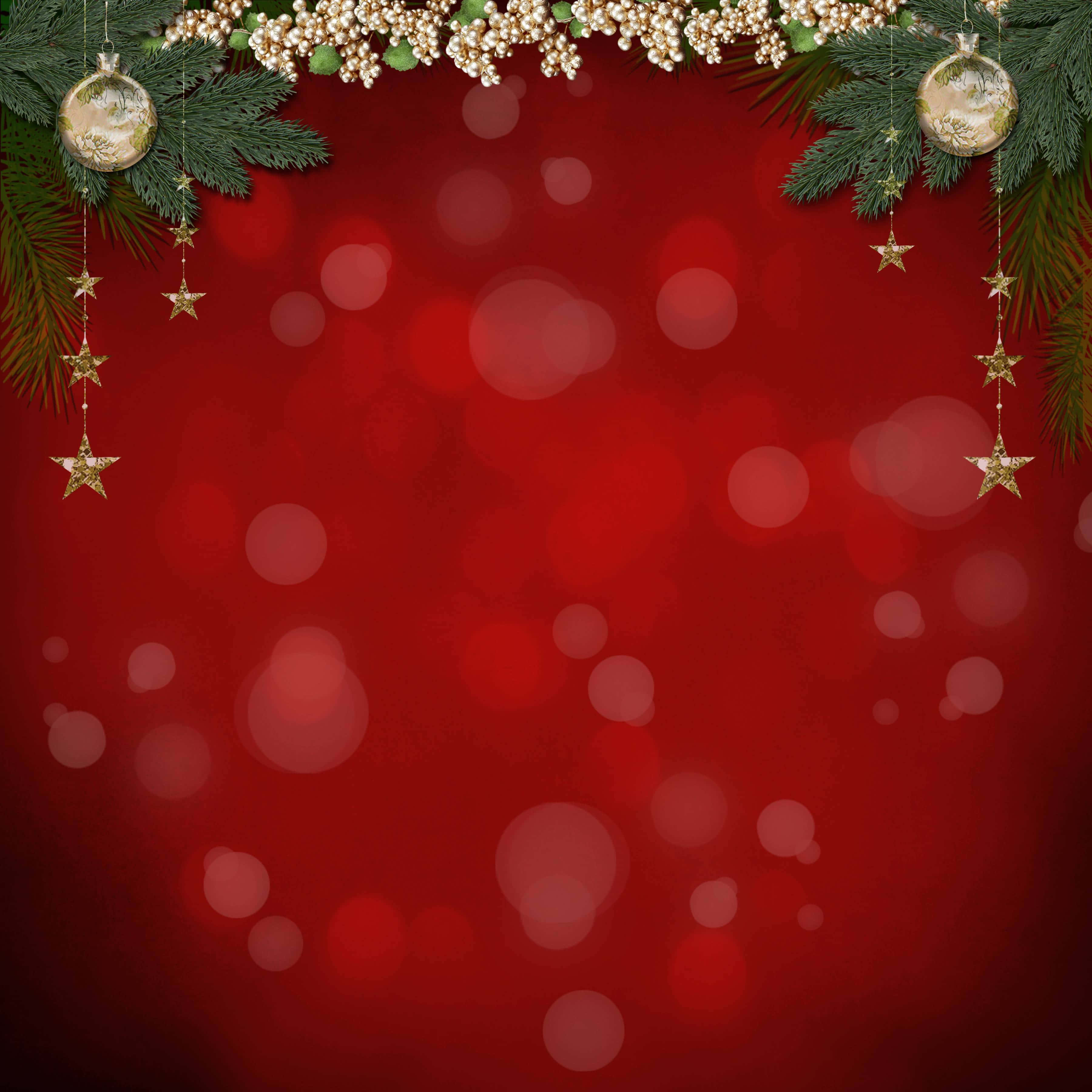 Red and Green, pine branches, gold ornaments, 2K Desktop Wallpaper
