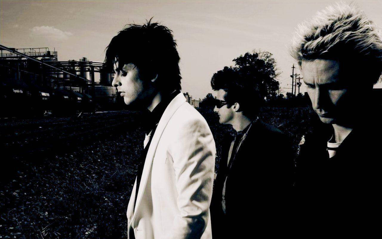 Green Day, Forlorn Members, dark suits, HD Desktop Wallpaper