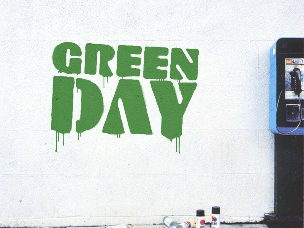 Green Day, green graffiti, white concrete wall, SD Desktop Wallpaper