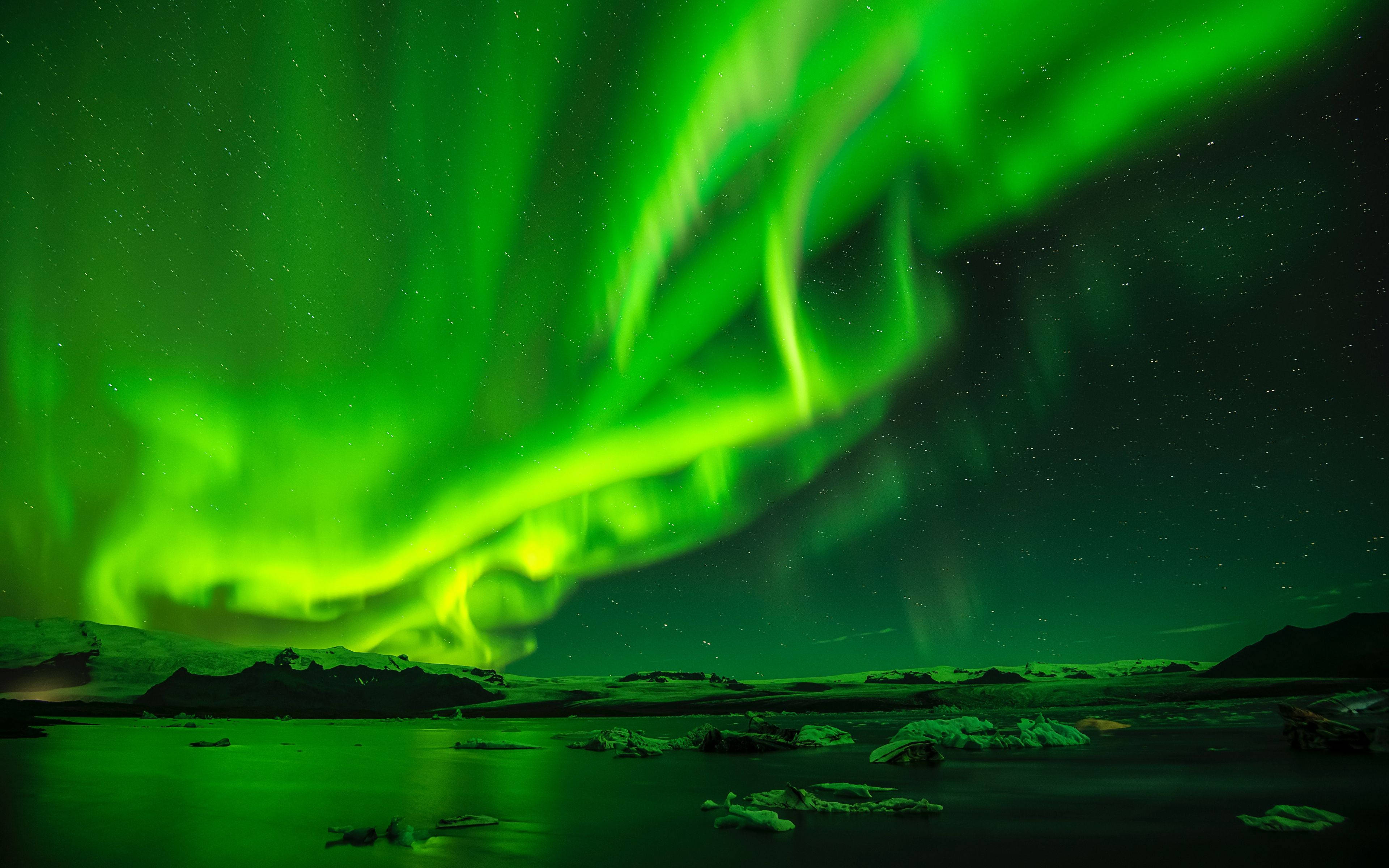 Green Sky, aurora borealis, starry night sky, 4K Desktop Wallpaper