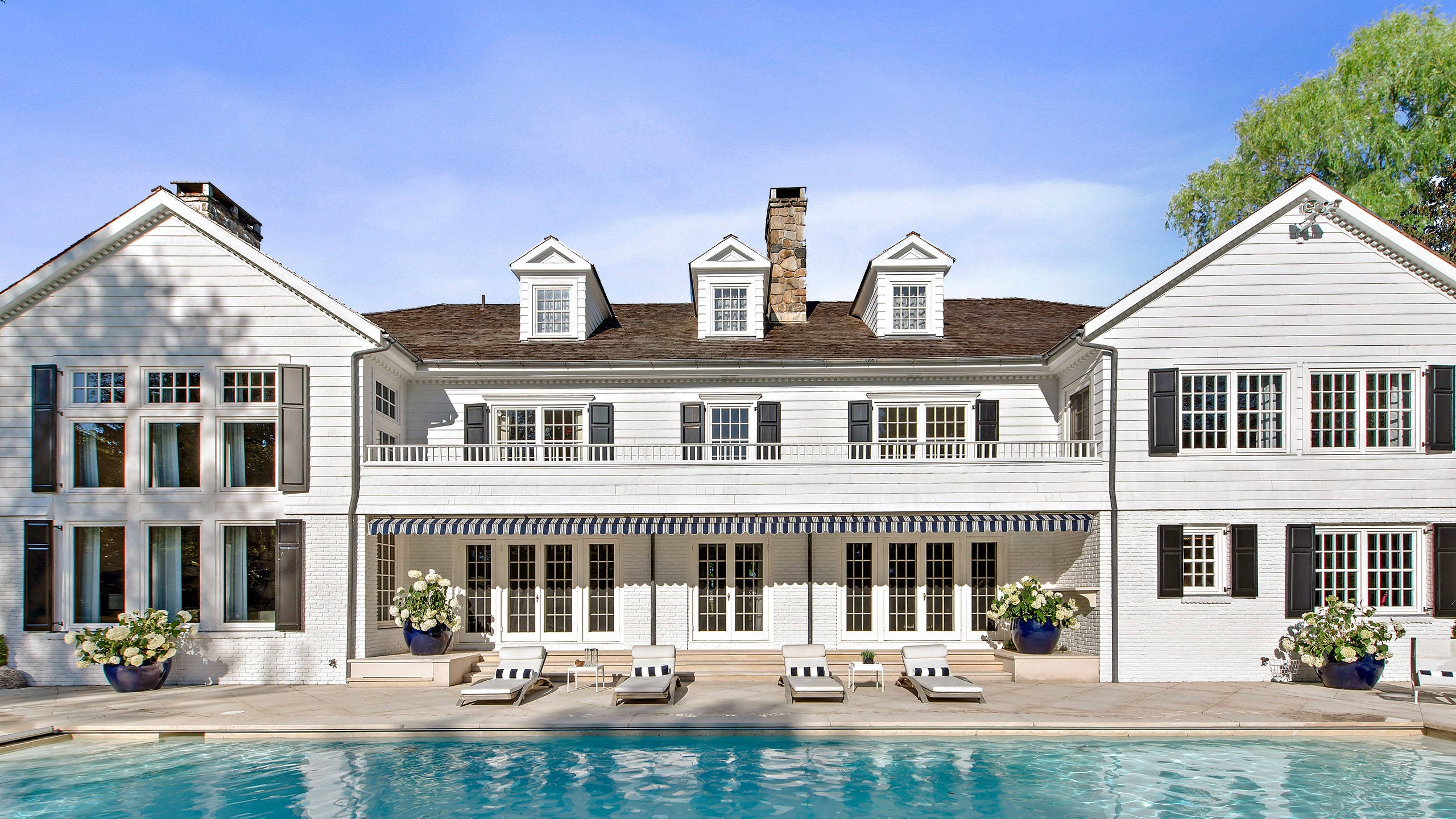 mansion, pool, Greenwich CT, 2K Desktop Wallpaper