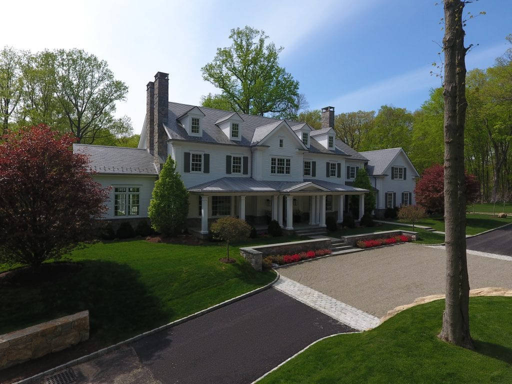 Greenwich CT, white colonial-style house, gray shingles, SD Desktop Wallpaper