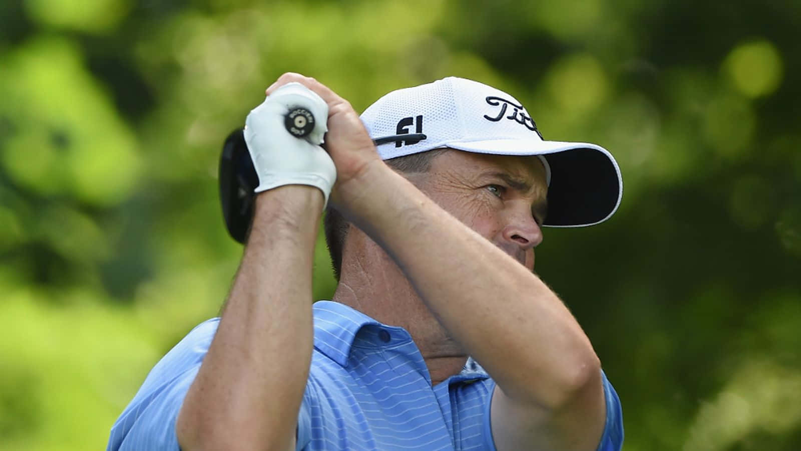 Greg Chalmers, white cap, blue striped shirt, HD Desktop Wallpaper