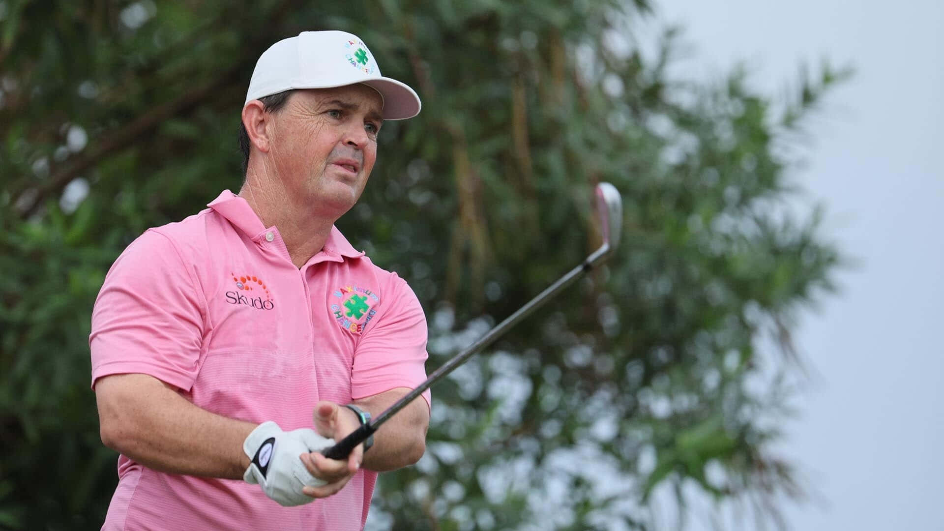 Greg Chalmers, pink collared shirt, white cap, Full HD Desktop Wallpaper